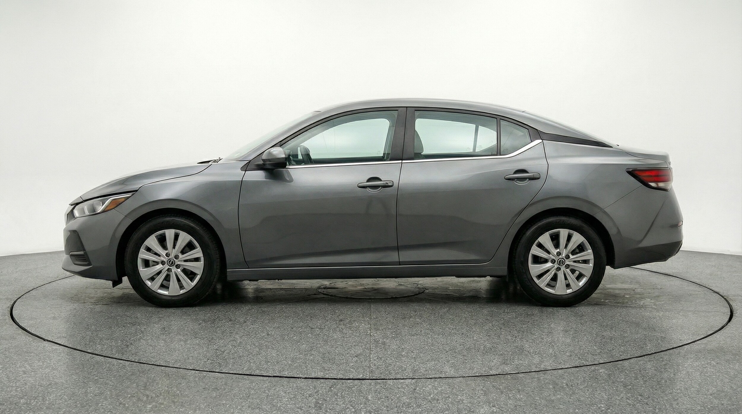 Thumbnail: 2025 Nissan Sentra - 4