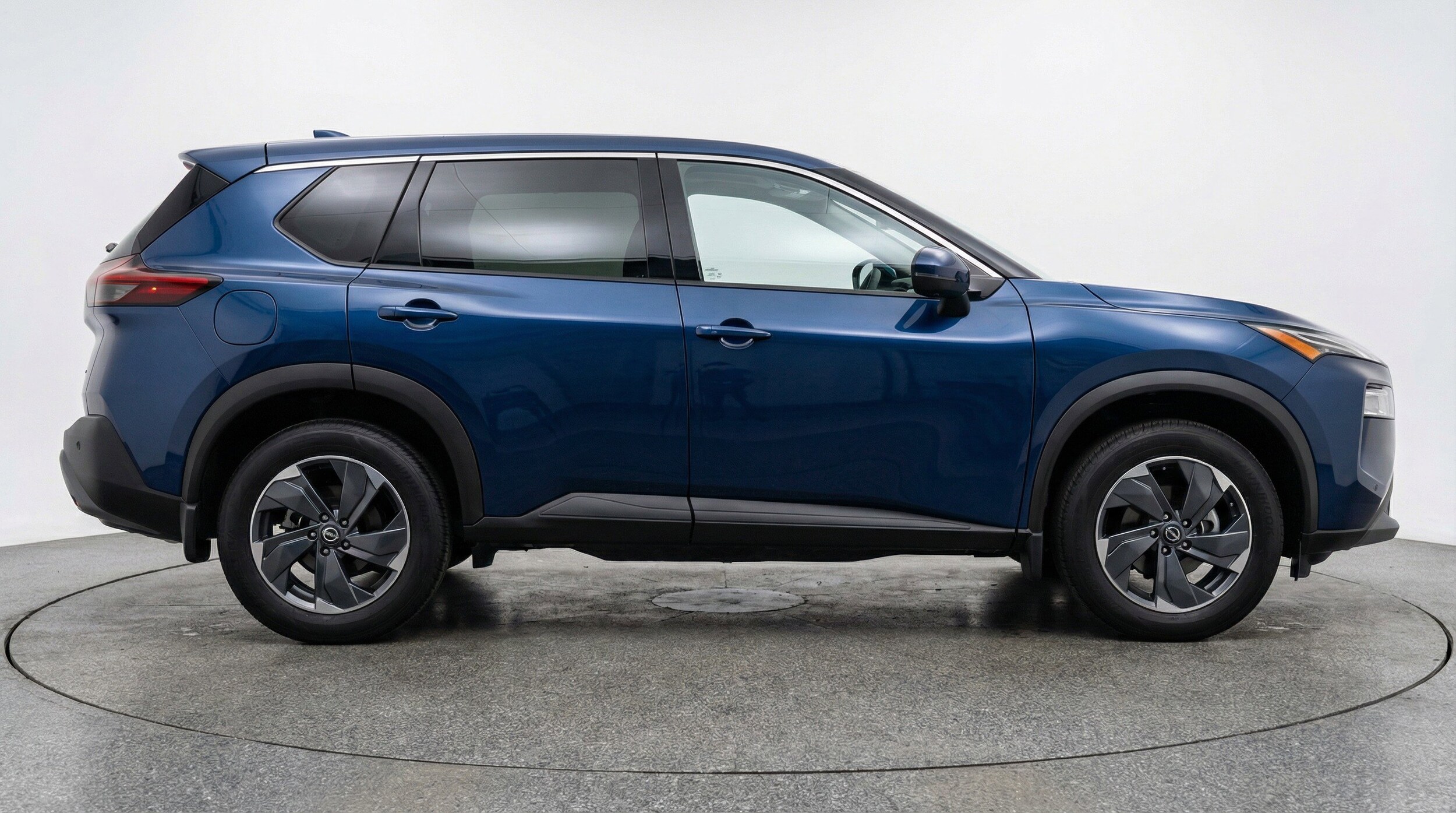 Thumbnail: 2025 Nissan Rogue - 11