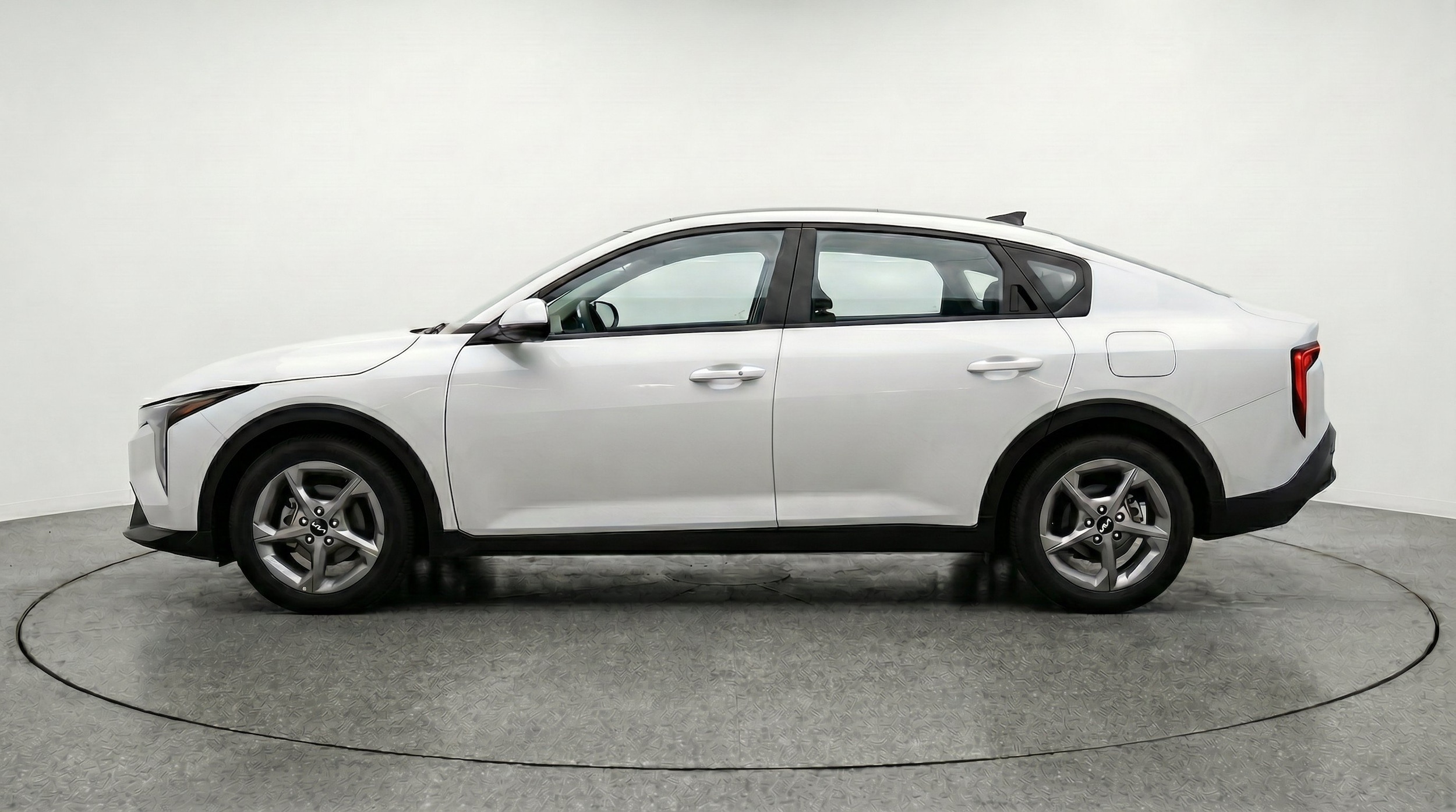 Thumbnail: 2025 Kia K4 - 5