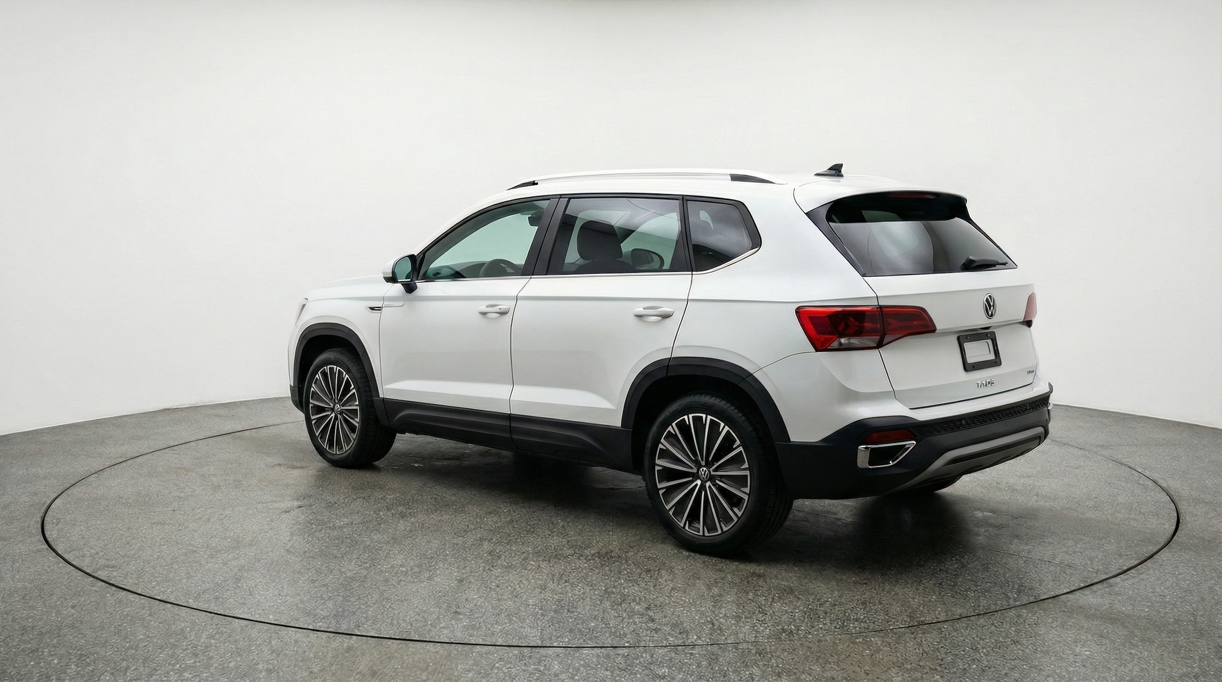 Thumbnail: 2025 Volkswagen Taos - 5