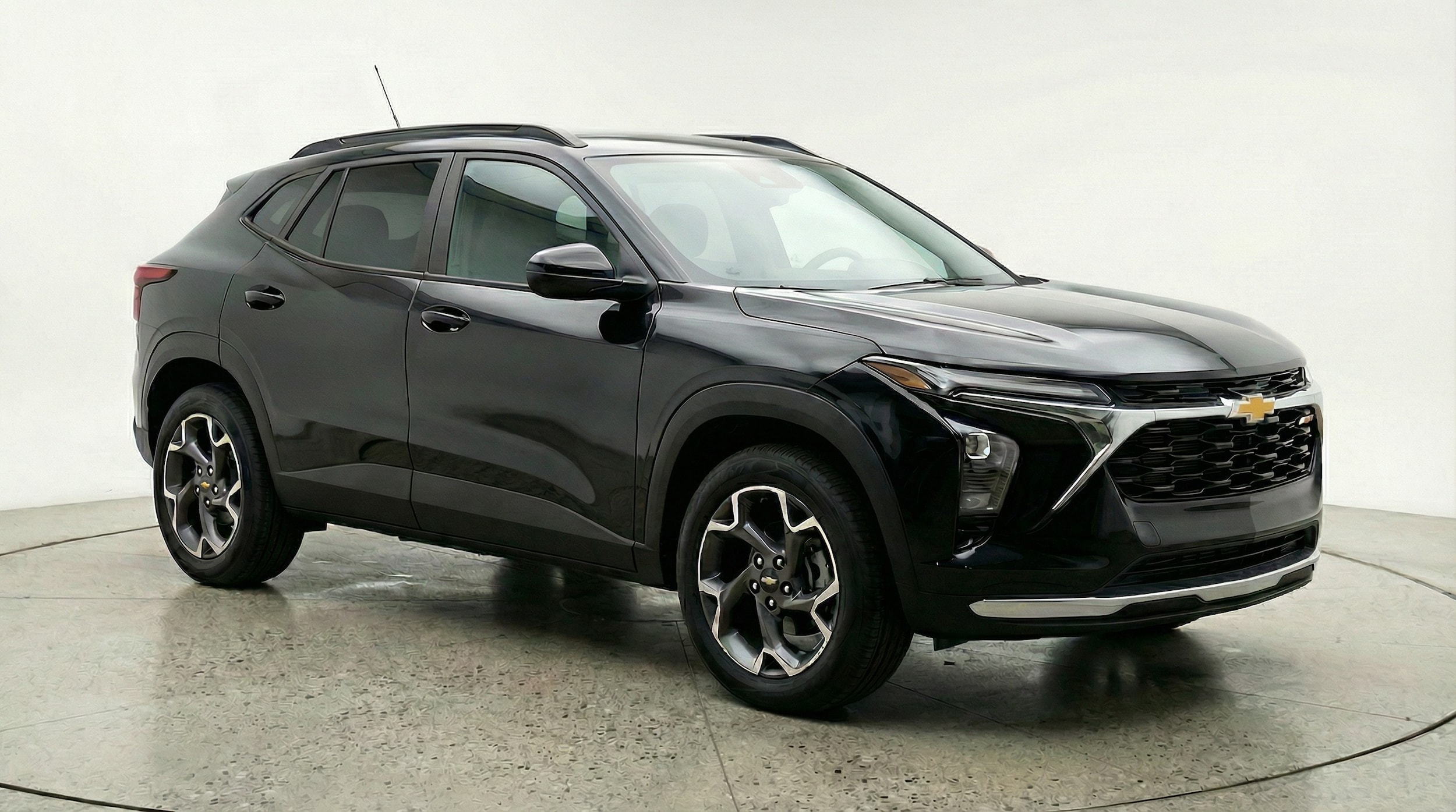 Thumbnail: 2025 Chevrolet Trax - 1