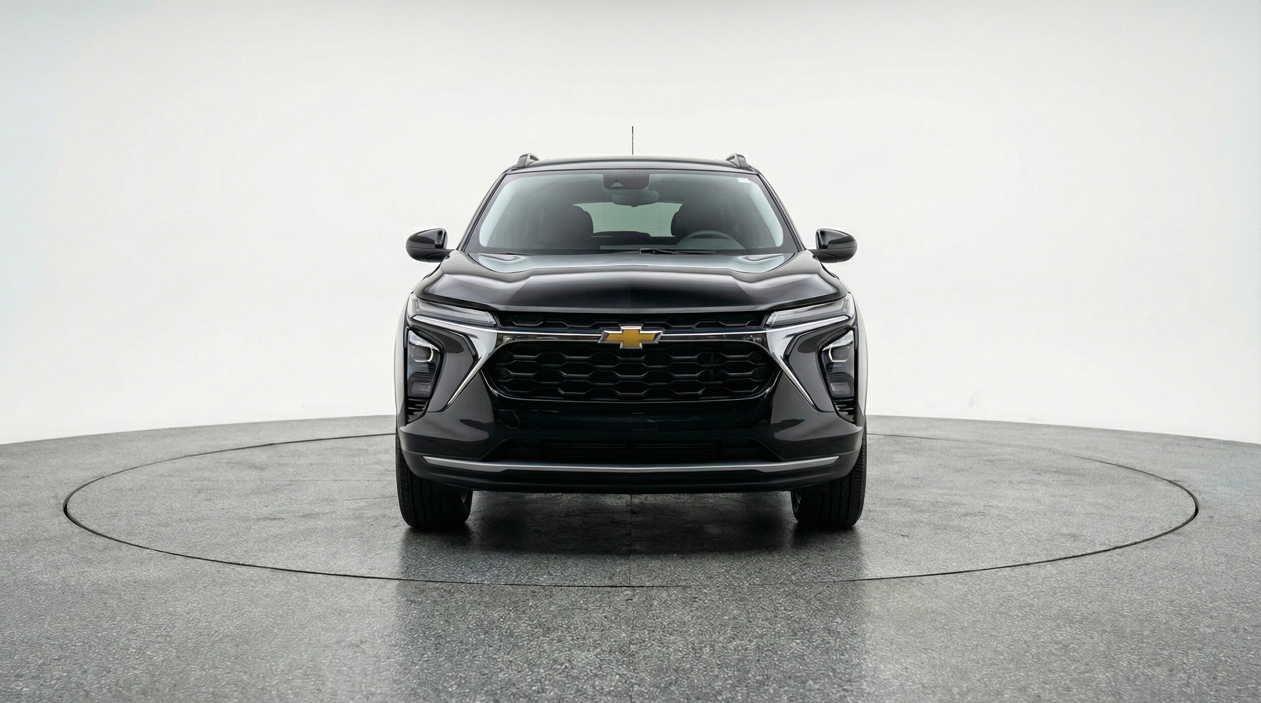 Thumbnail: 2025 Chevrolet Trax - 2