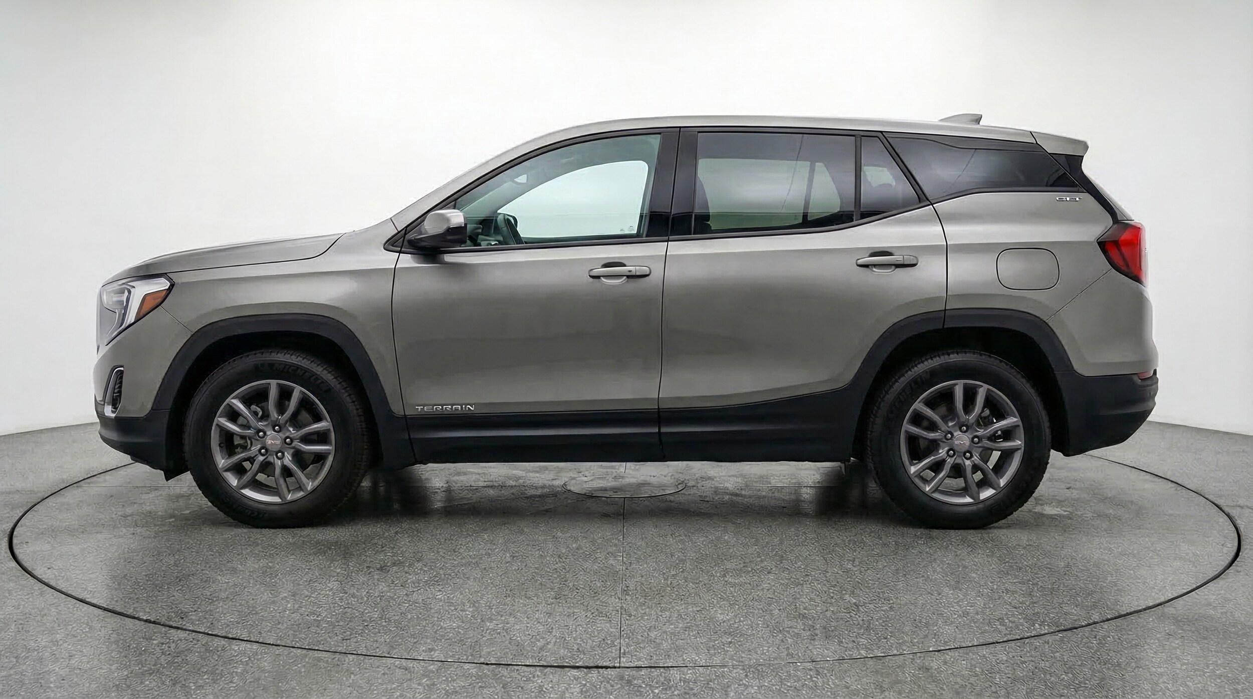 Thumbnail: 2024 GMC Terrain - 4