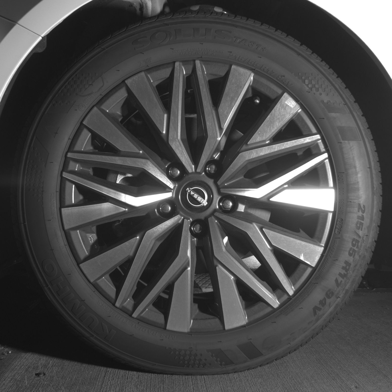 Thumbnail: 2025 Nissan Altima - 9