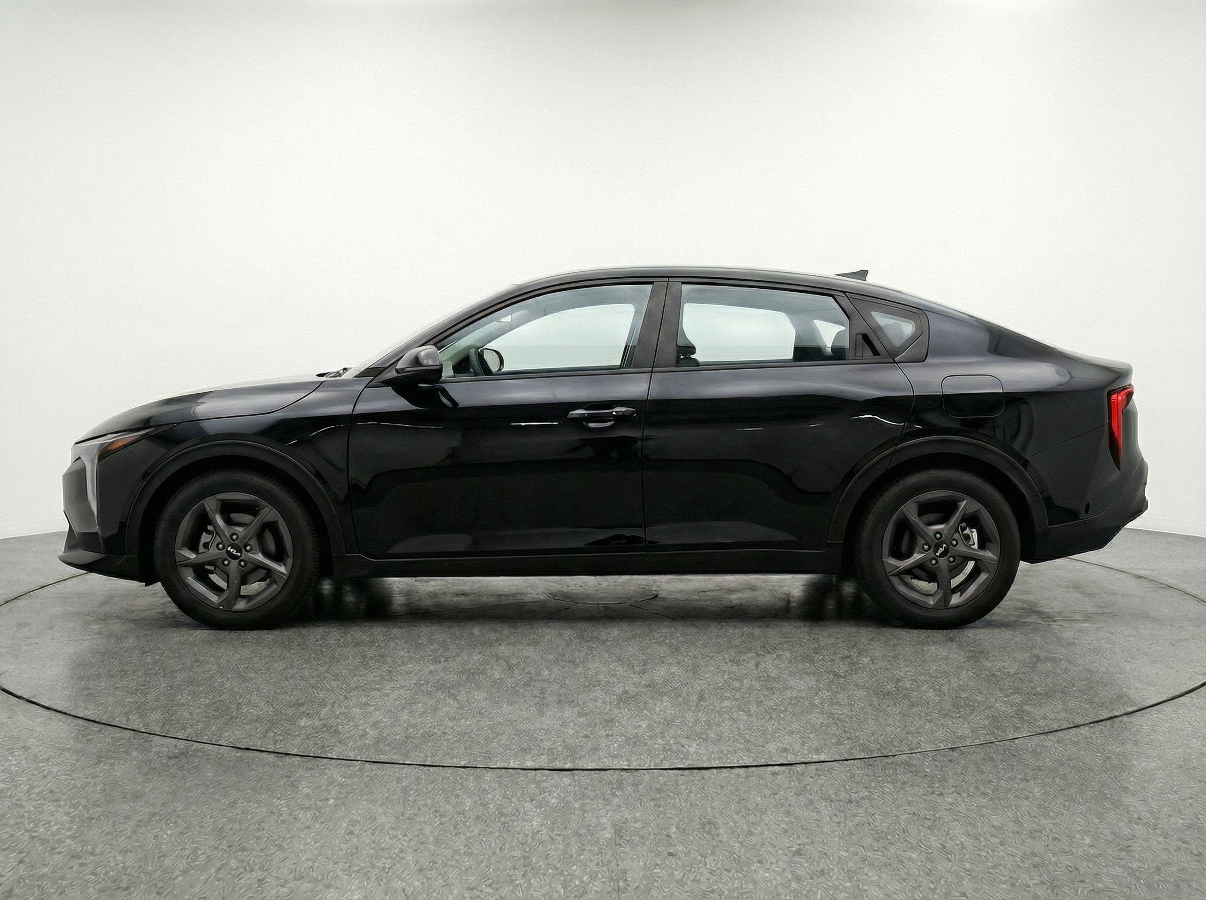 Thumbnail: 2025 Kia K4 - 4