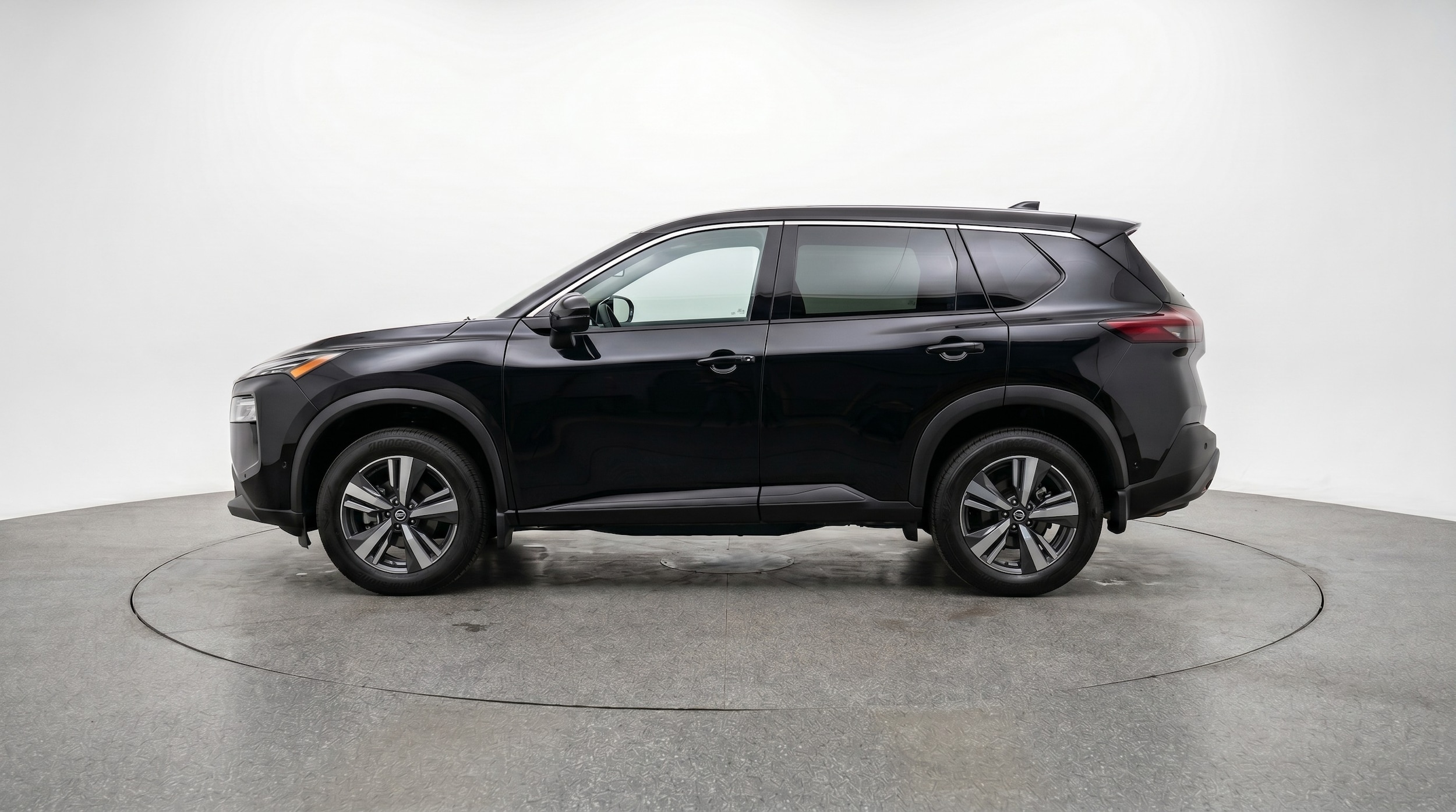 Thumbnail: 2026 Nissan Rogue - 4