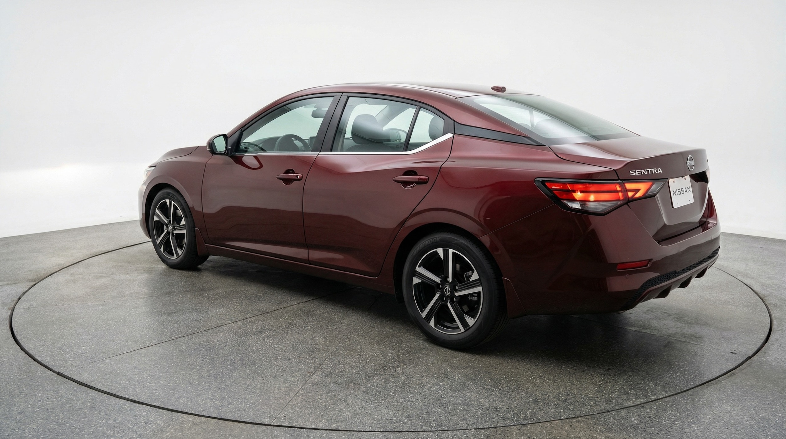 Thumbnail: 2025 Nissan Sentra - 5