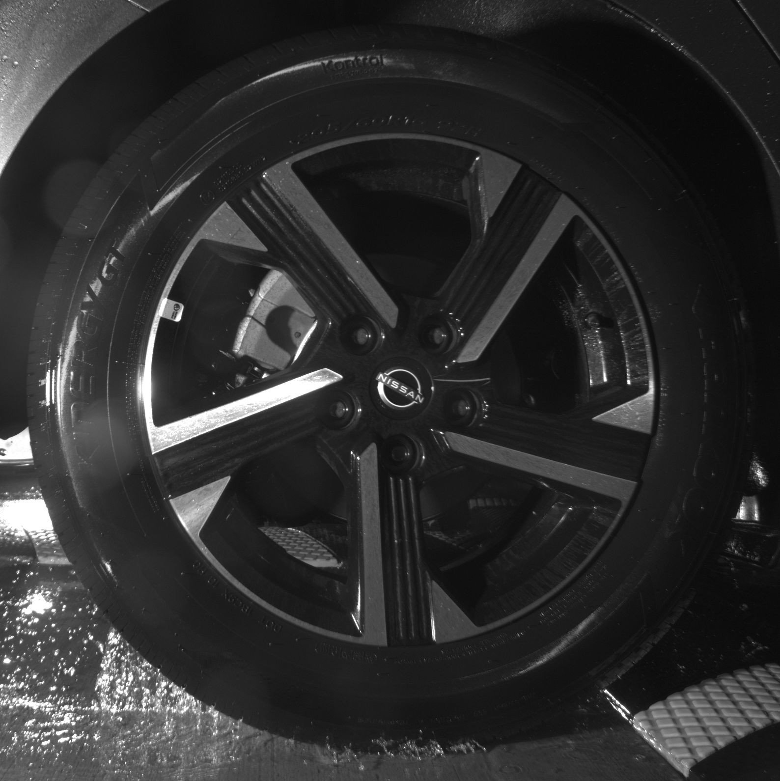 Thumbnail: 2025 Nissan Sentra - 15