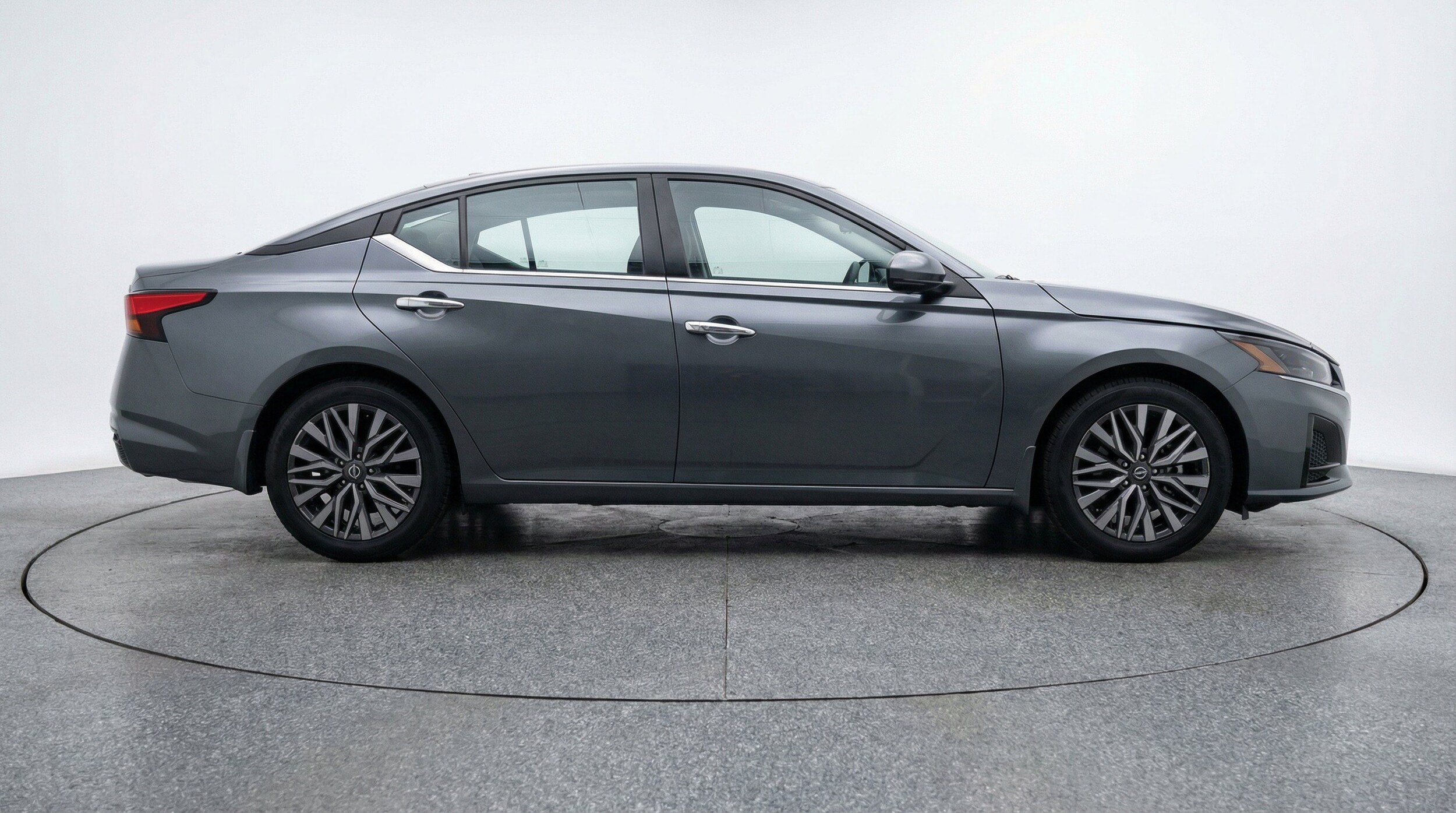 Thumbnail: 2025 Nissan Altima - 11