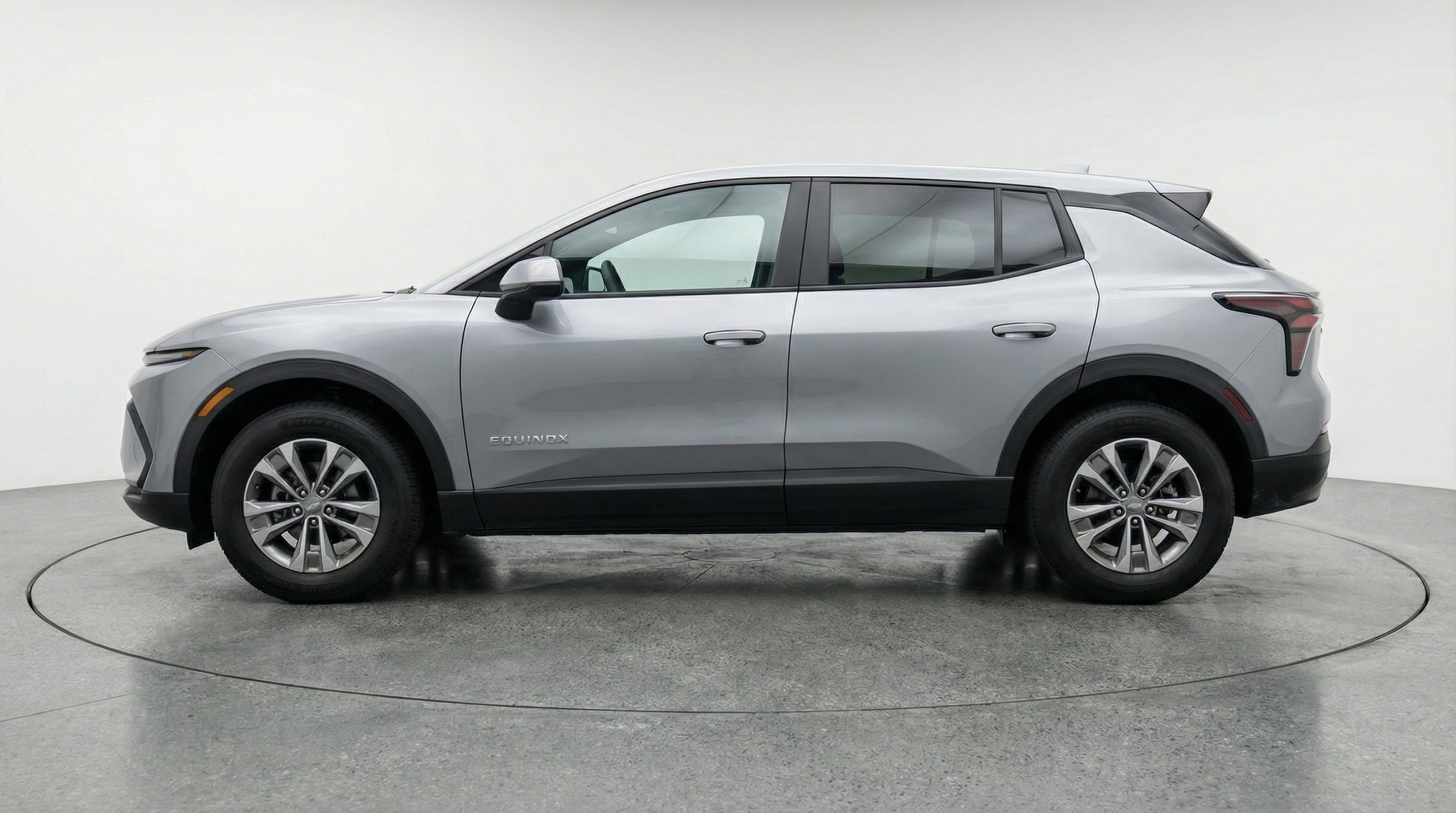 Thumbnail: 2025 Chevrolet Equinox - 4