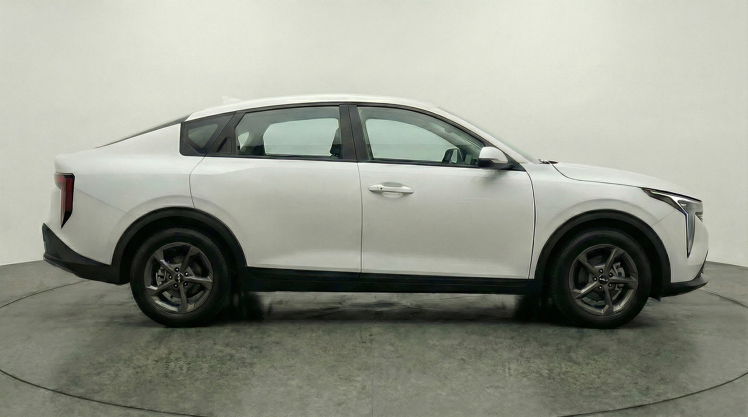 Thumbnail: 2025 Kia K4 - 8