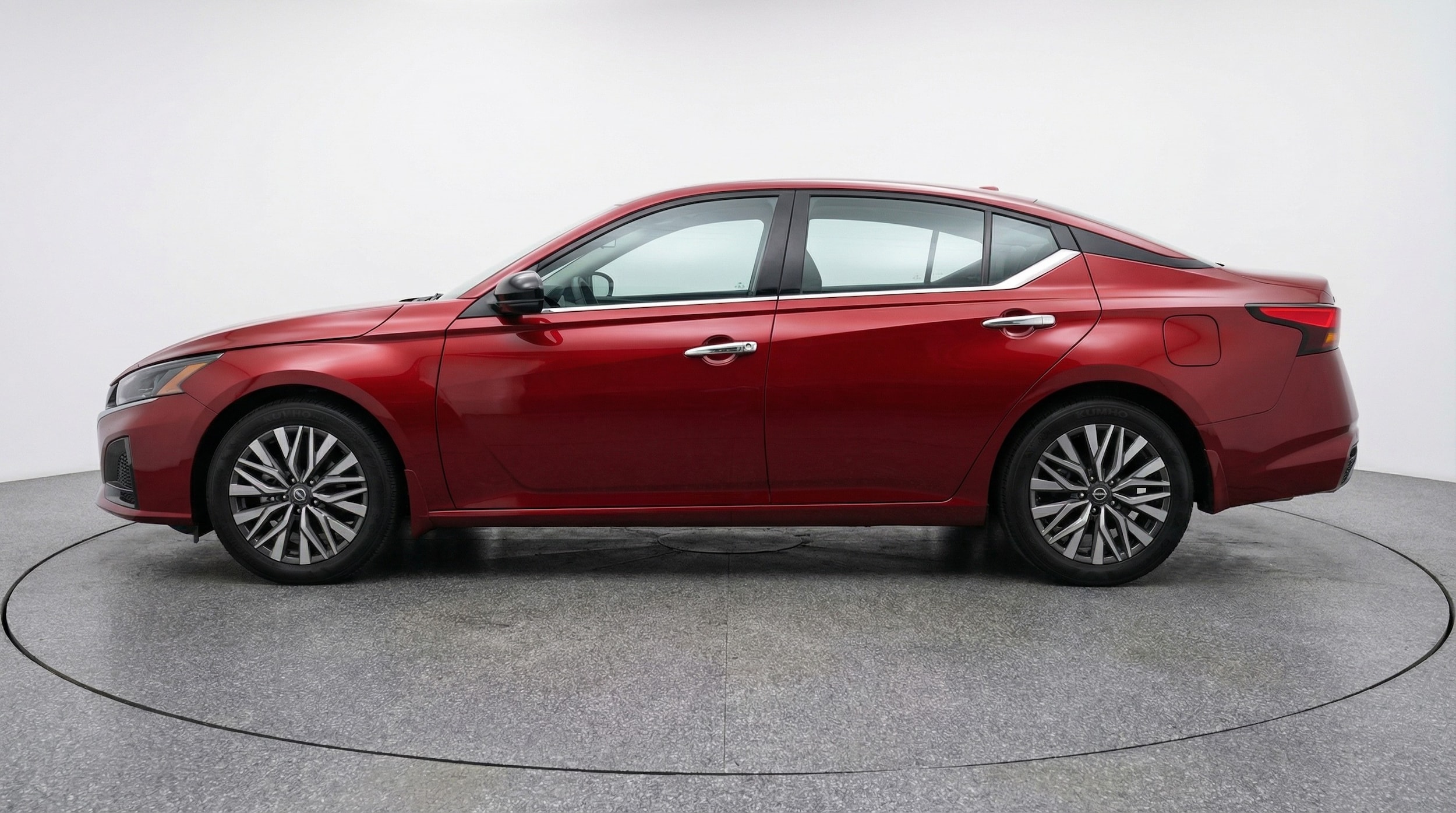 Thumbnail: 2025 Nissan Altima - 4