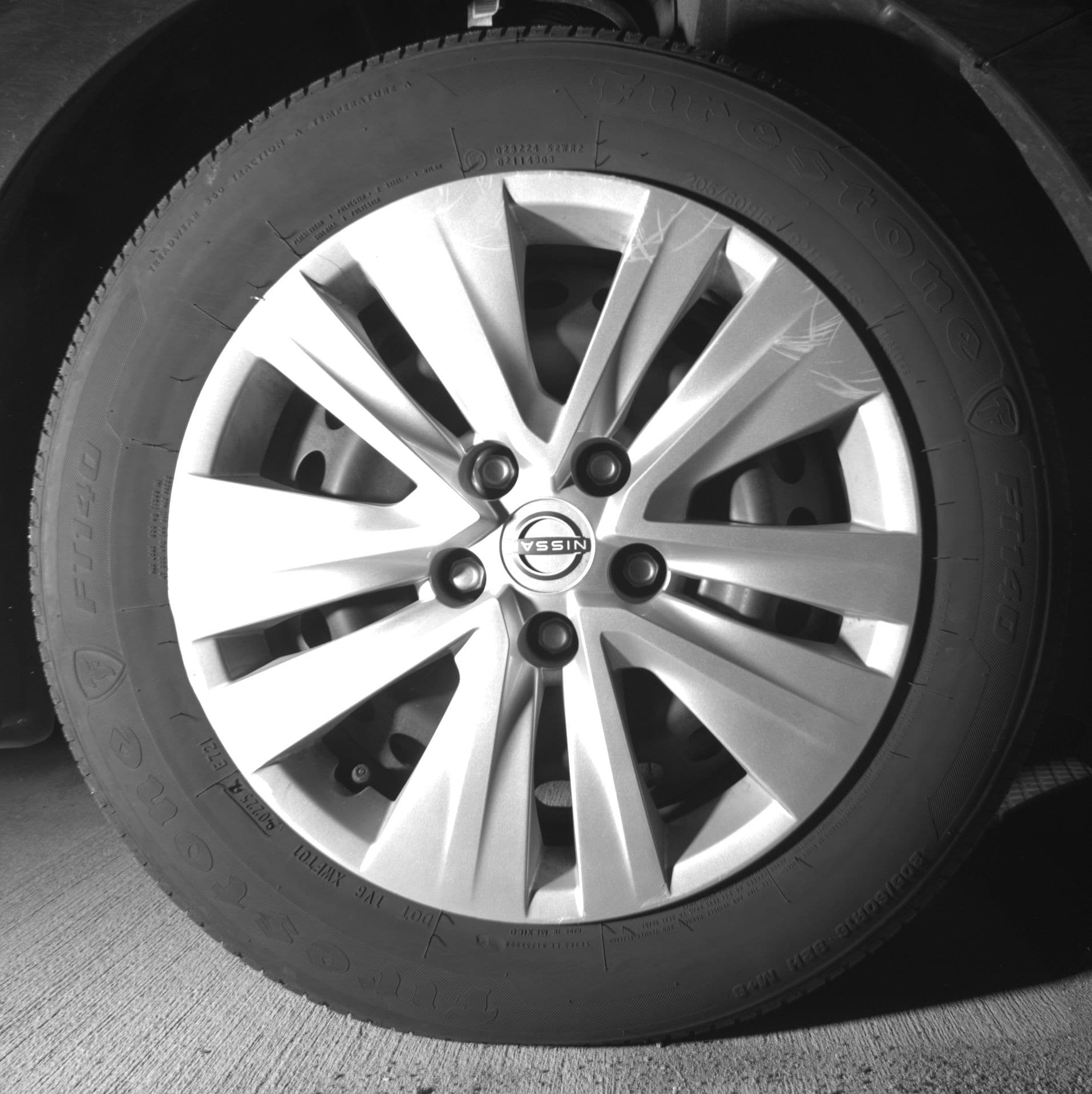 Thumbnail: 2025 Nissan Sentra - 10