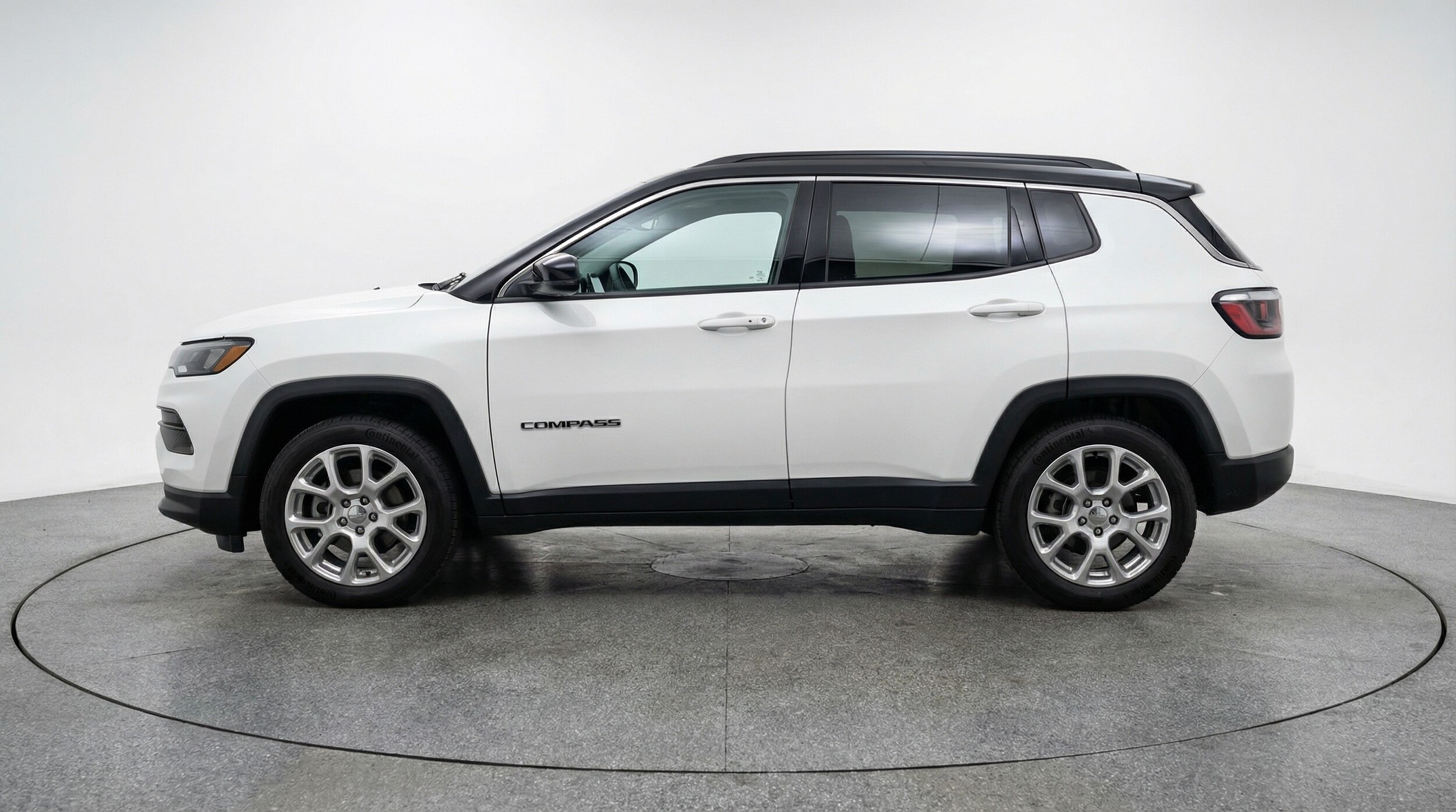 Thumbnail: 2025 Jeep Compass - 4