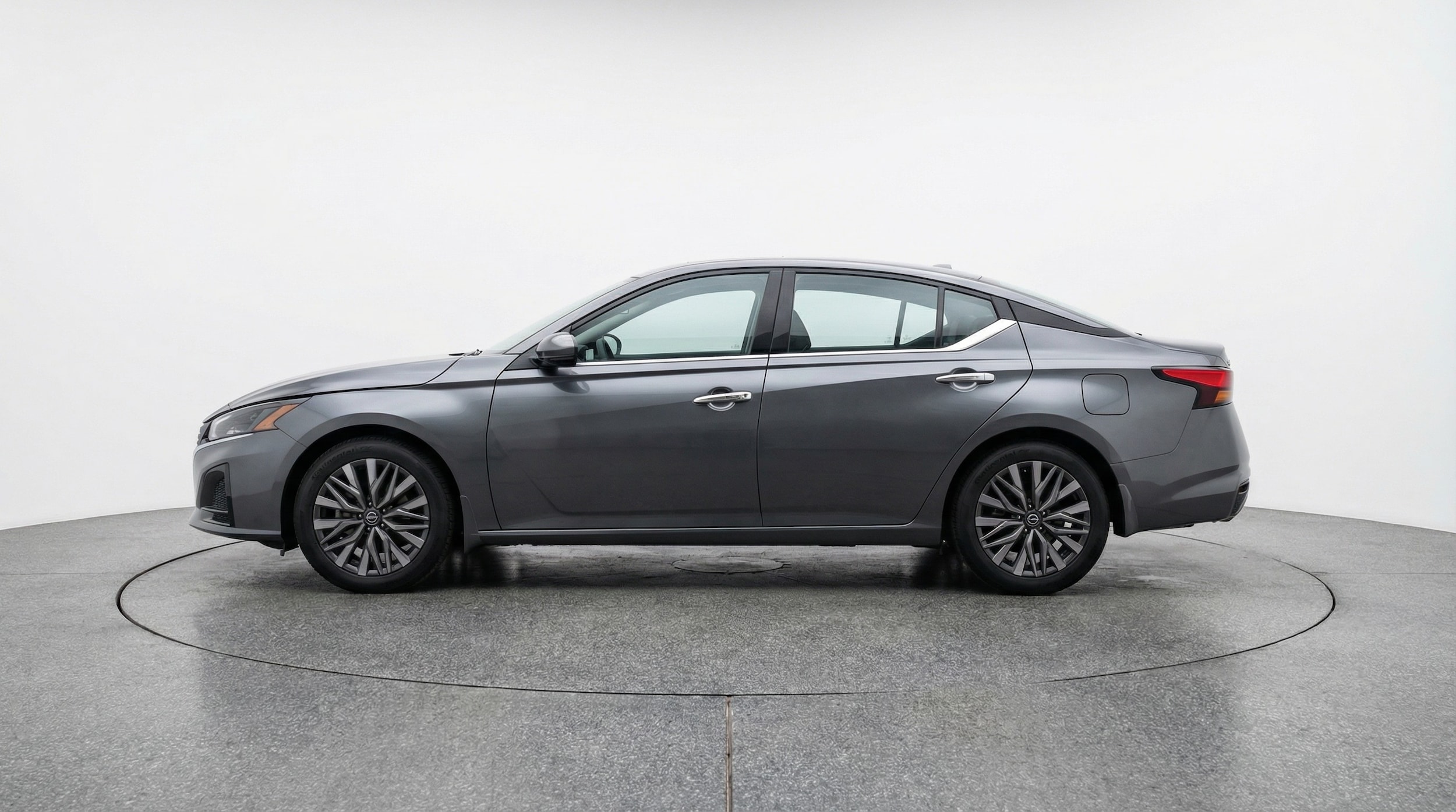 Thumbnail: 2025 Nissan Altima - 4