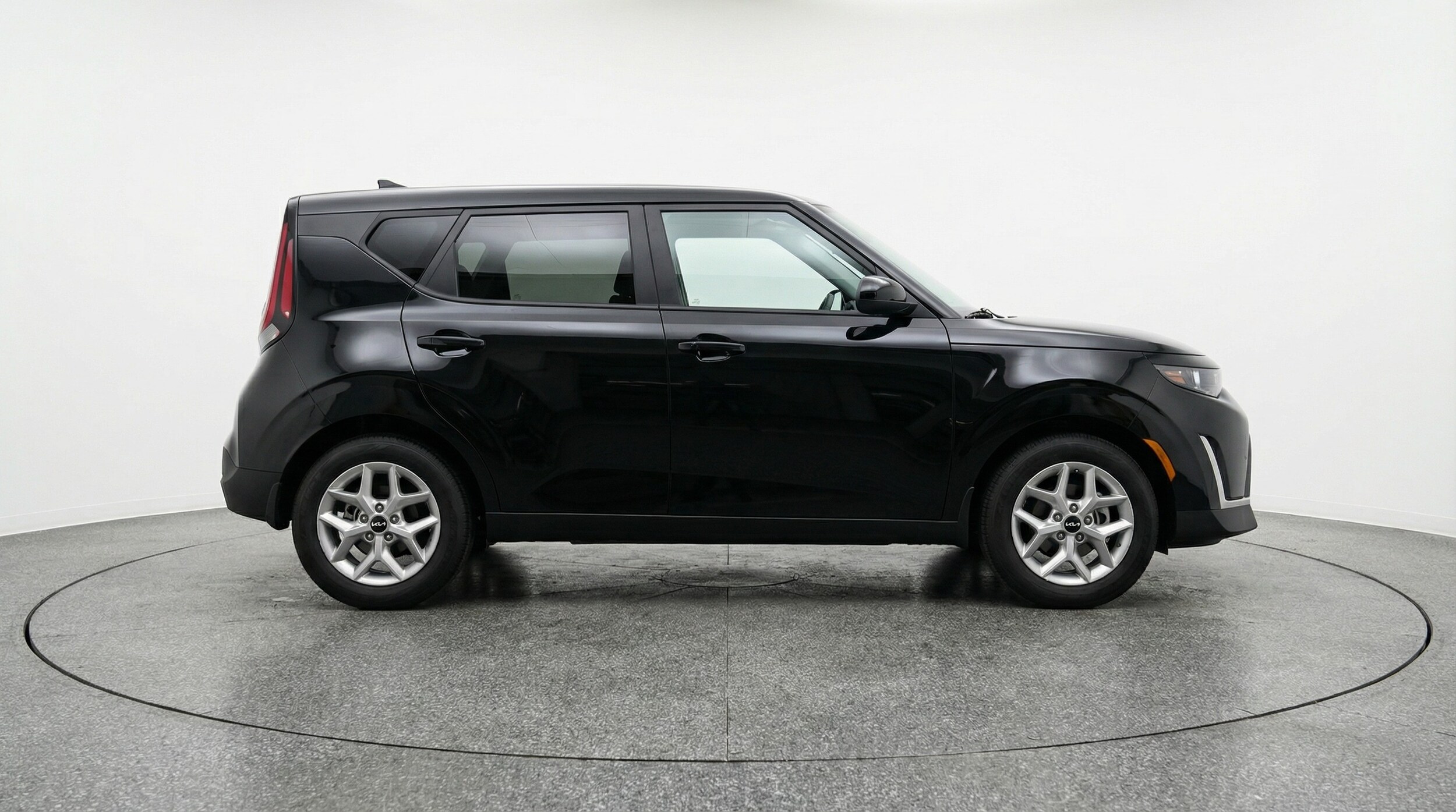 Thumbnail: 2025 Kia Soul - 8