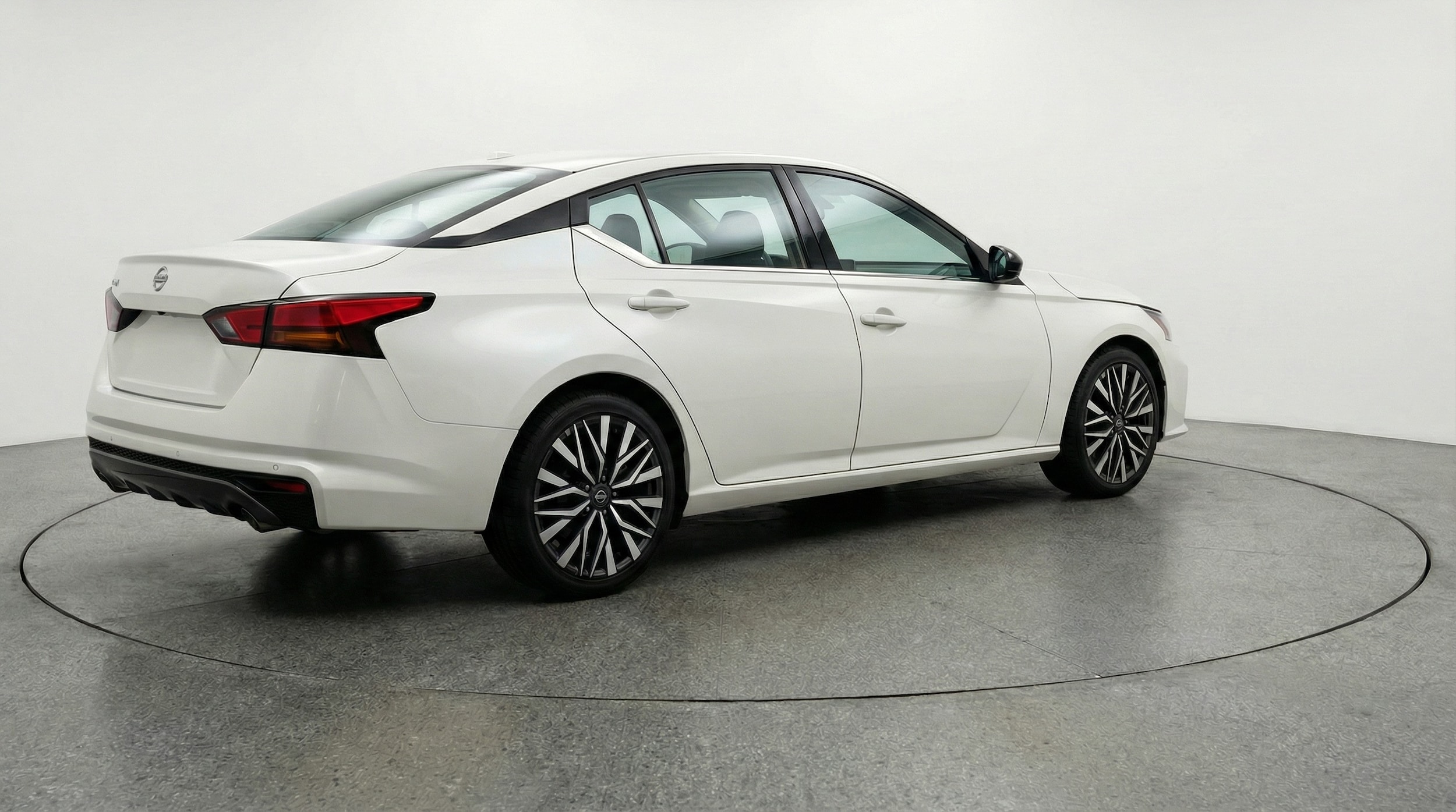 Thumbnail: 2025 Nissan Altima - 7