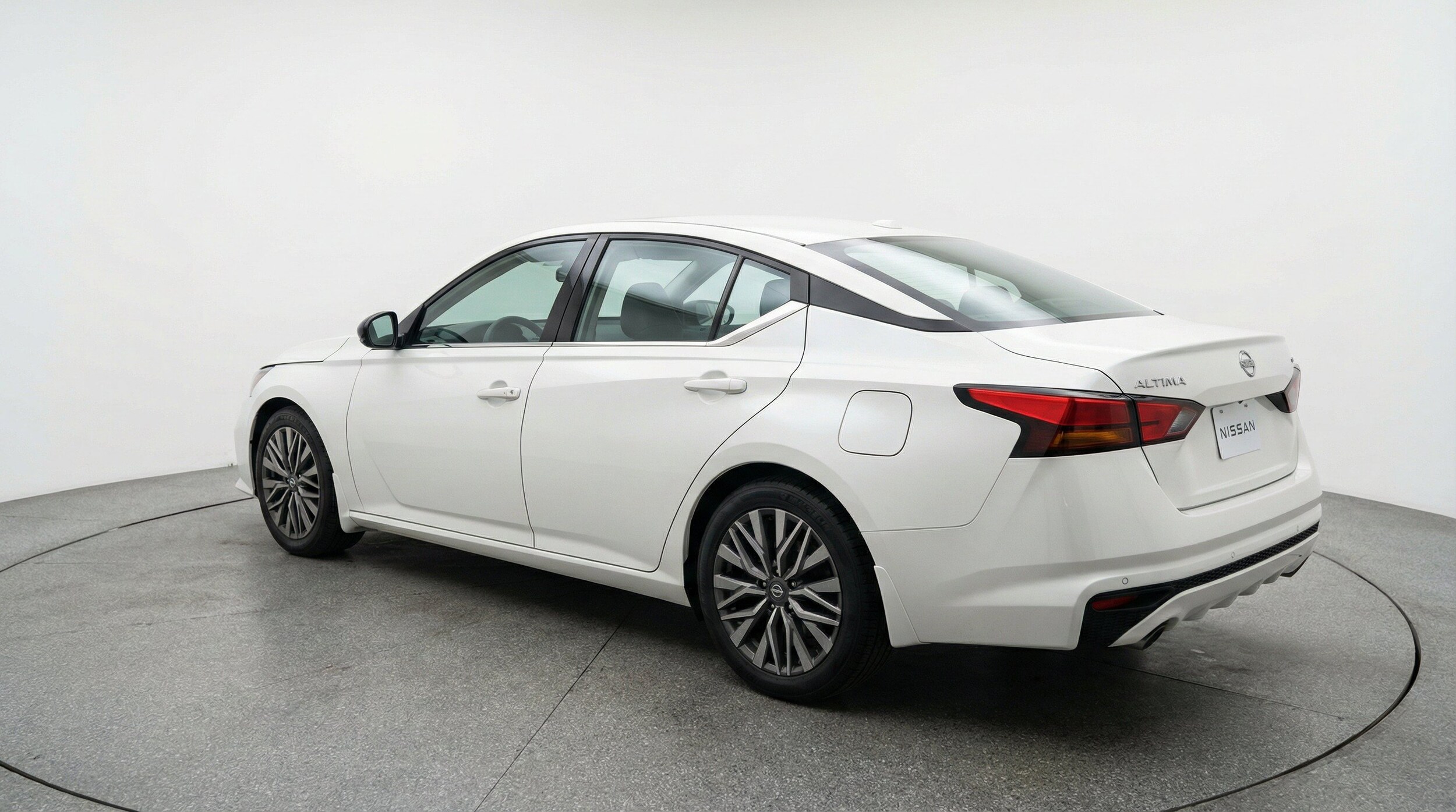 Thumbnail: 2025 Nissan Altima - 6