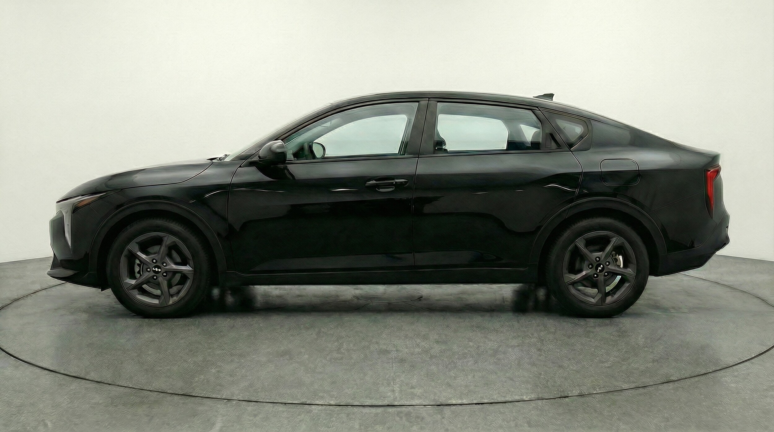 Thumbnail: 2025 Kia K4 - 4