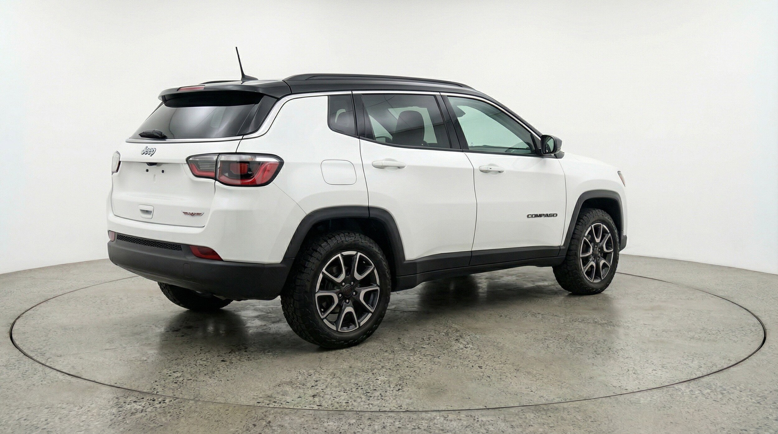 Thumbnail: 2025 Jeep Compass - 9