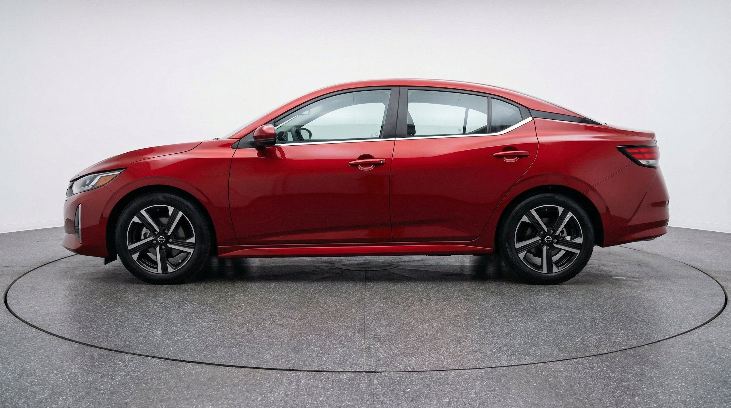 Thumbnail: 2025 Nissan Sentra - 5