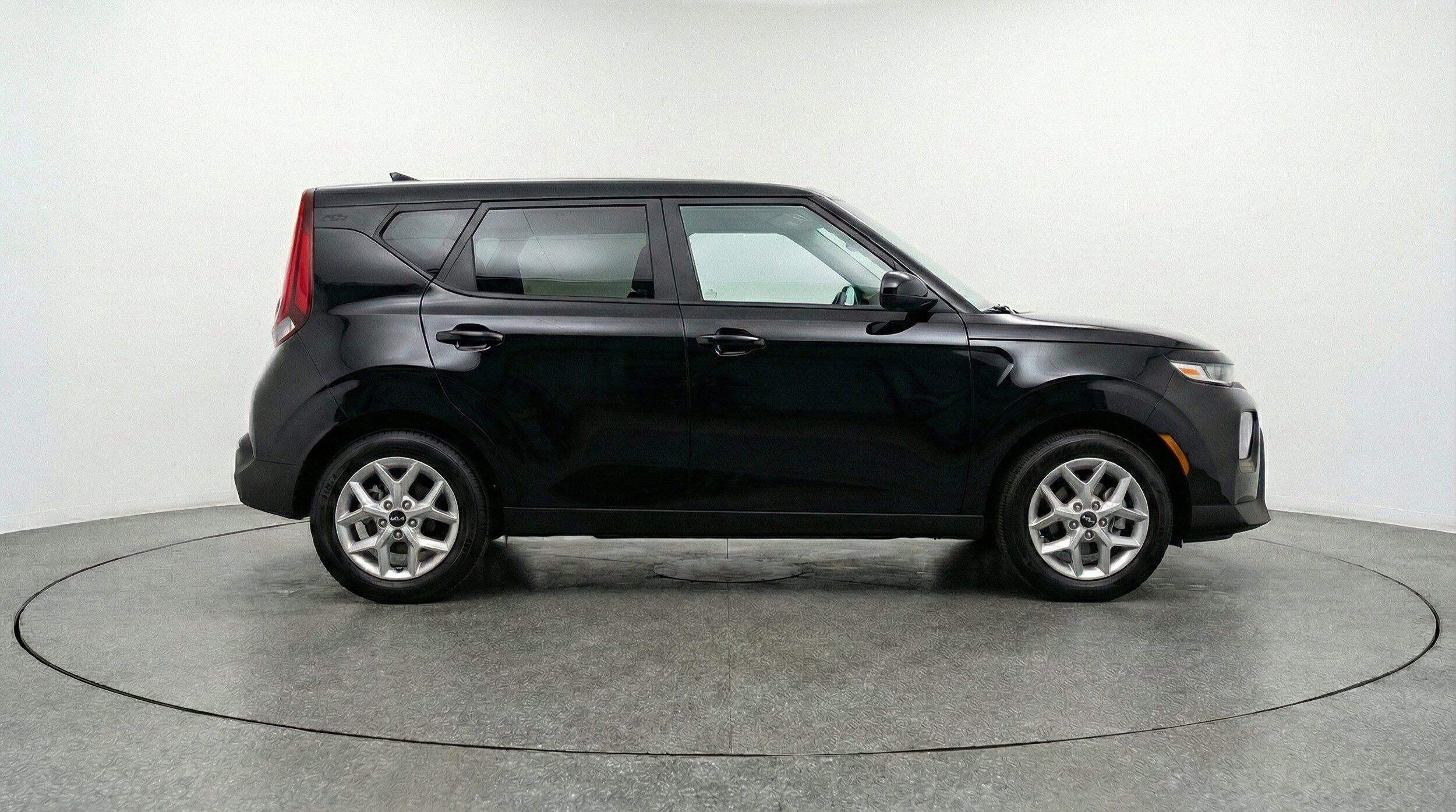 Thumbnail: 2025 Kia Soul - 11