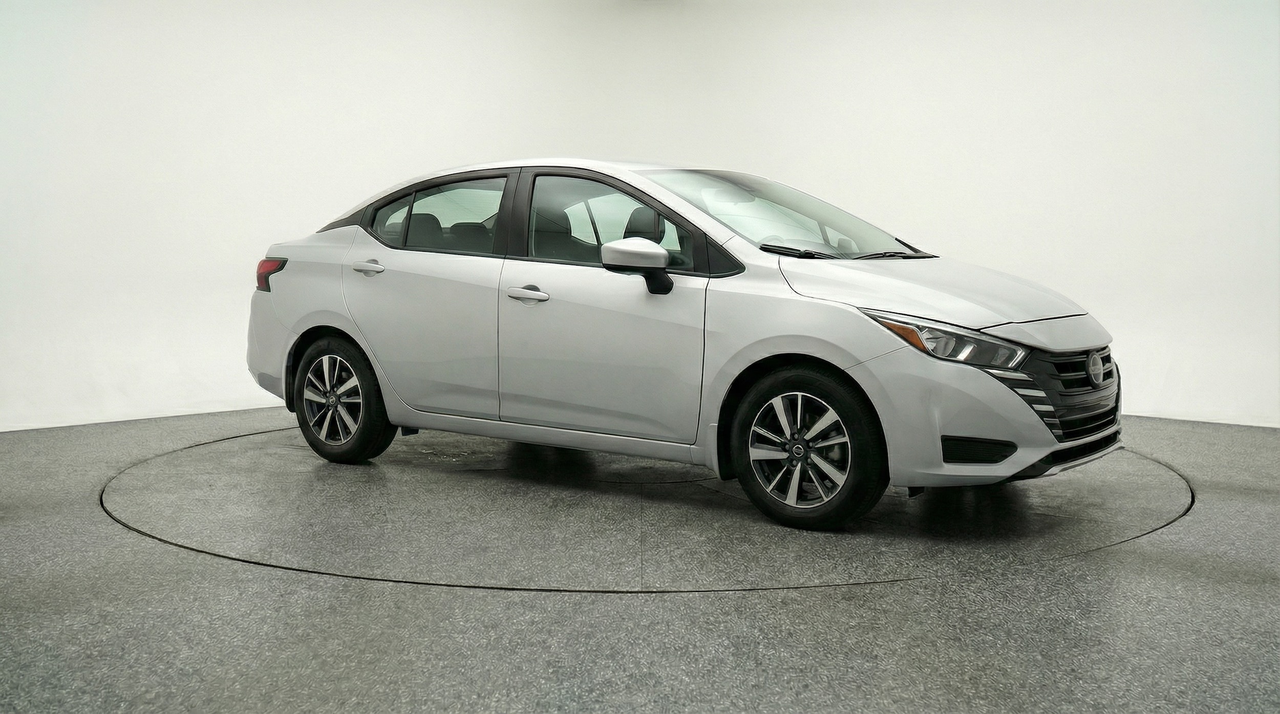 2025 Nissan Versa Sedan SV