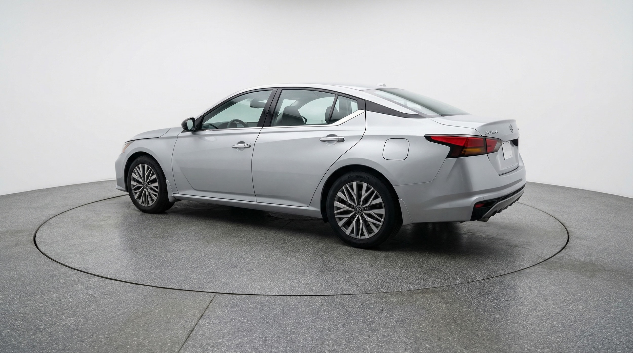 Thumbnail: 2025 Nissan Altima - 5