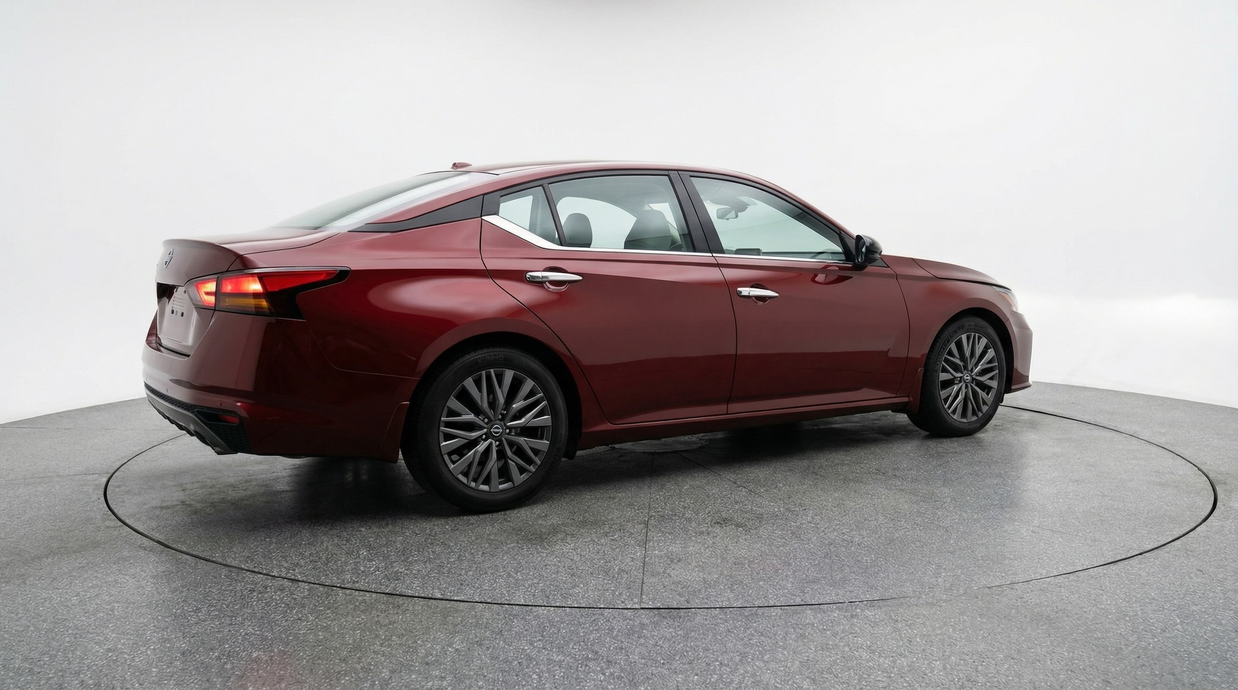 Thumbnail: 2025 Nissan Altima - 7