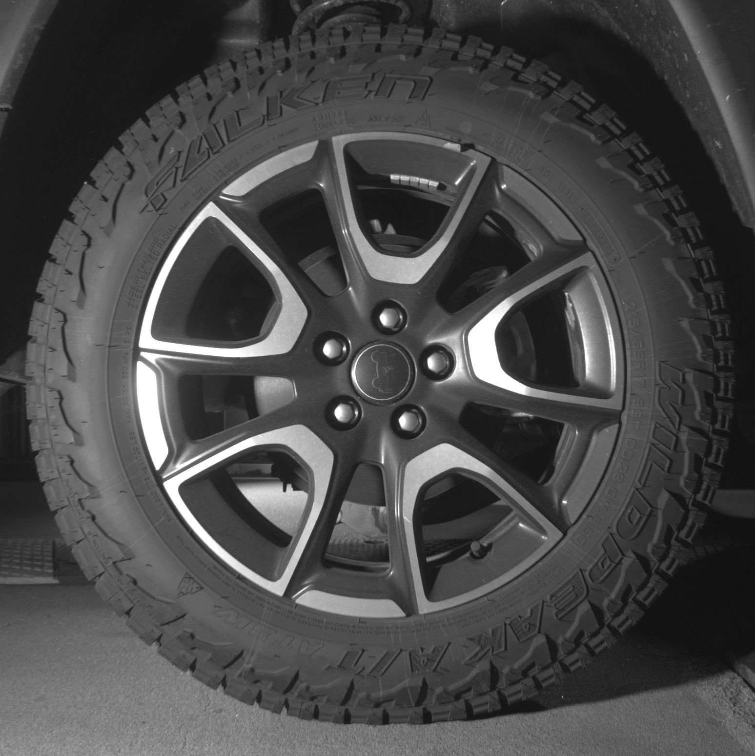 Thumbnail: 2025 Jeep Compass - 15