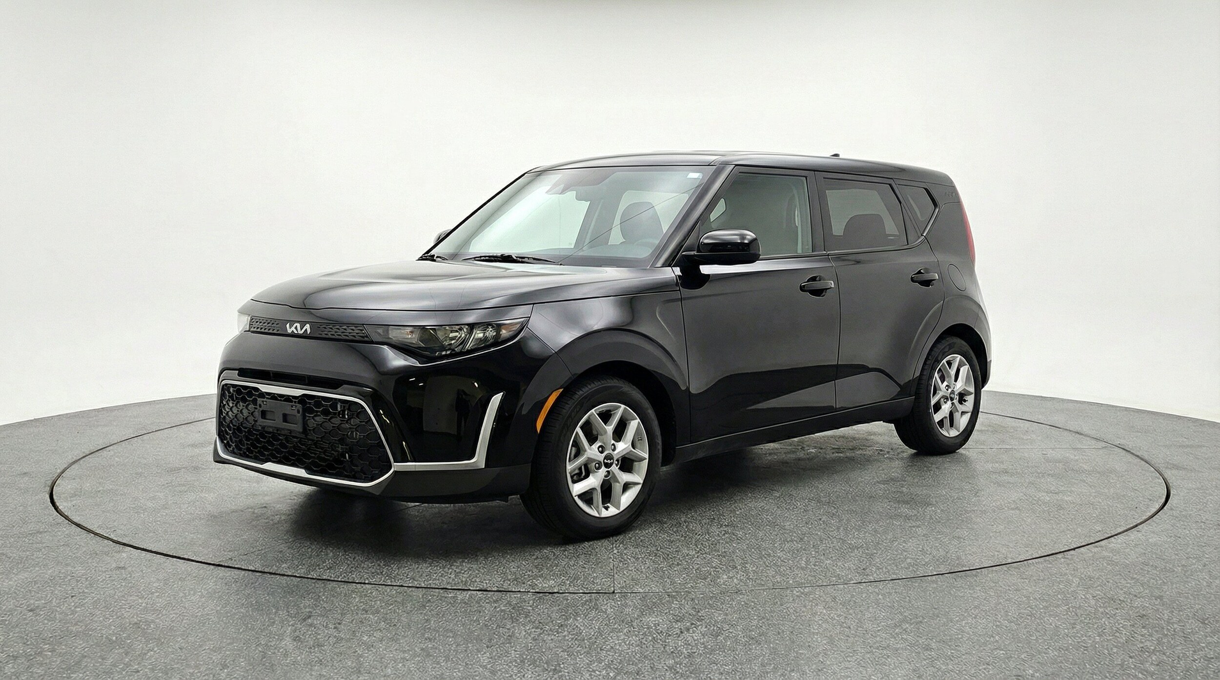 Thumbnail: 2025 Kia Soul - 3