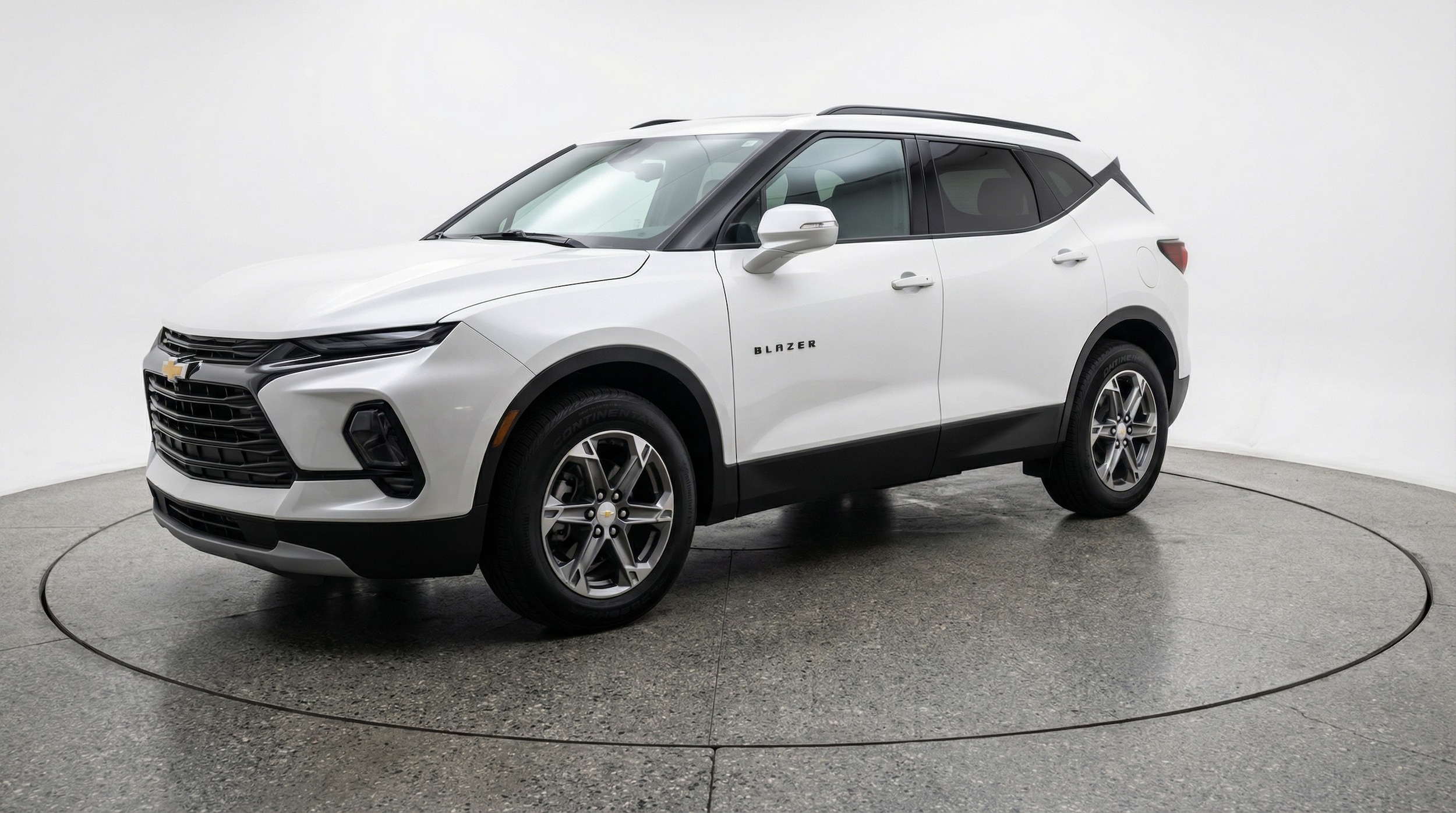 Thumbnail: 2025 Chevrolet Blazer - 3
