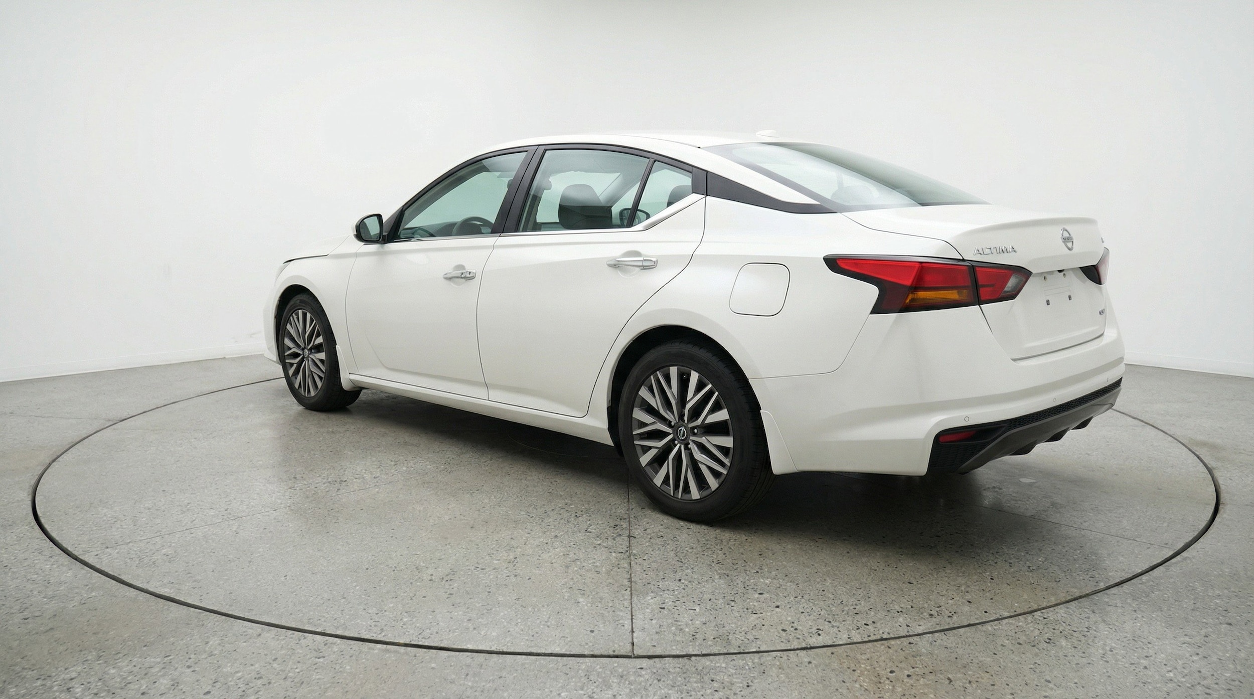 Thumbnail: 2025 Nissan Altima - 6