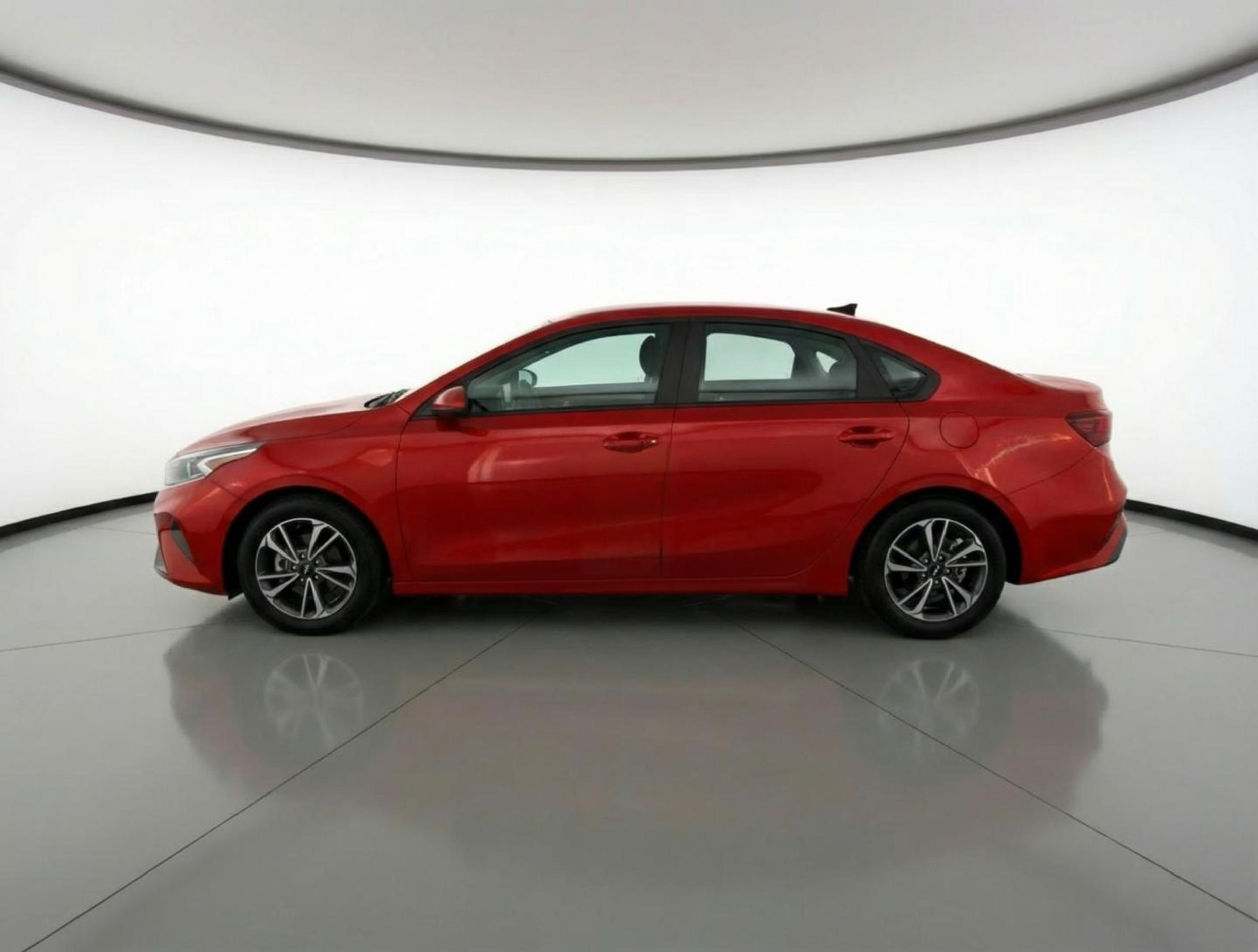 Thumbnail: 2024 Kia Forte - 4