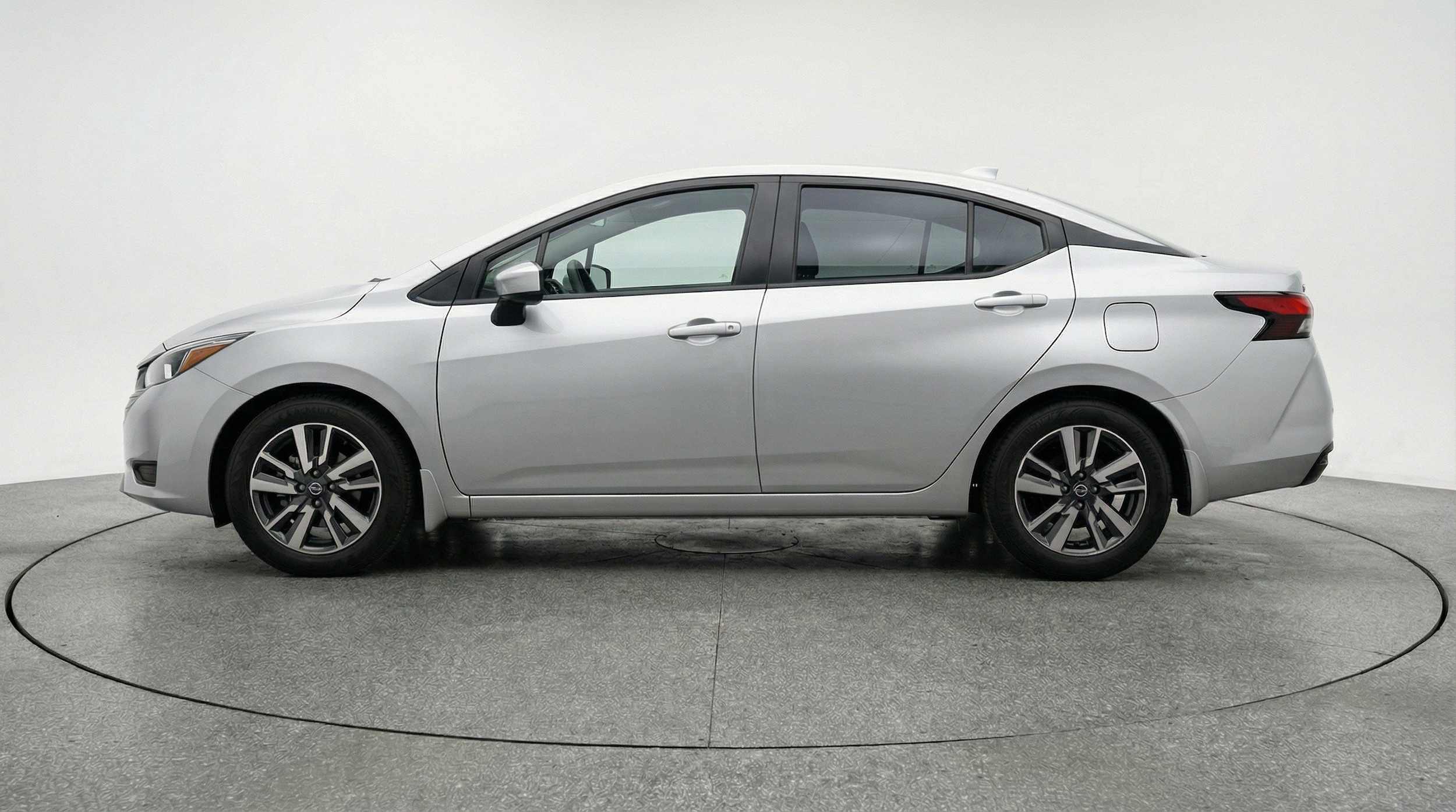 Thumbnail: 2025 Nissan Versa - 5