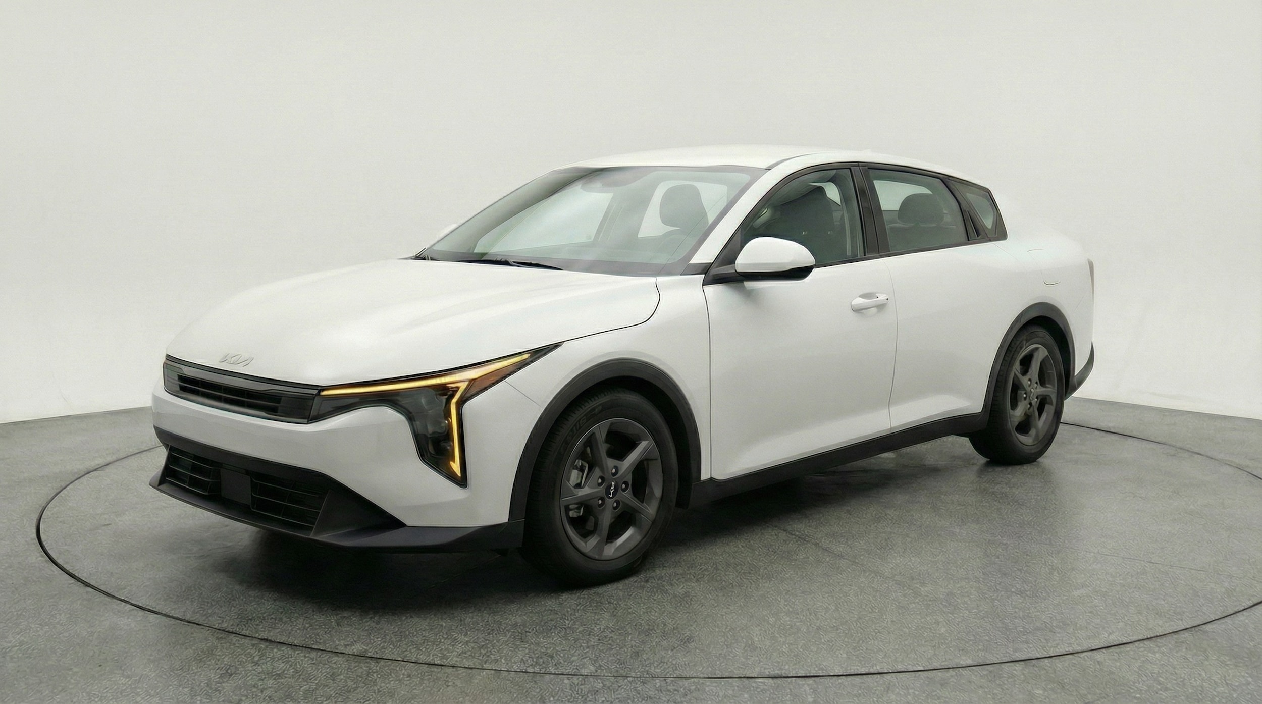 Thumbnail: 2025 Kia K4 - 3