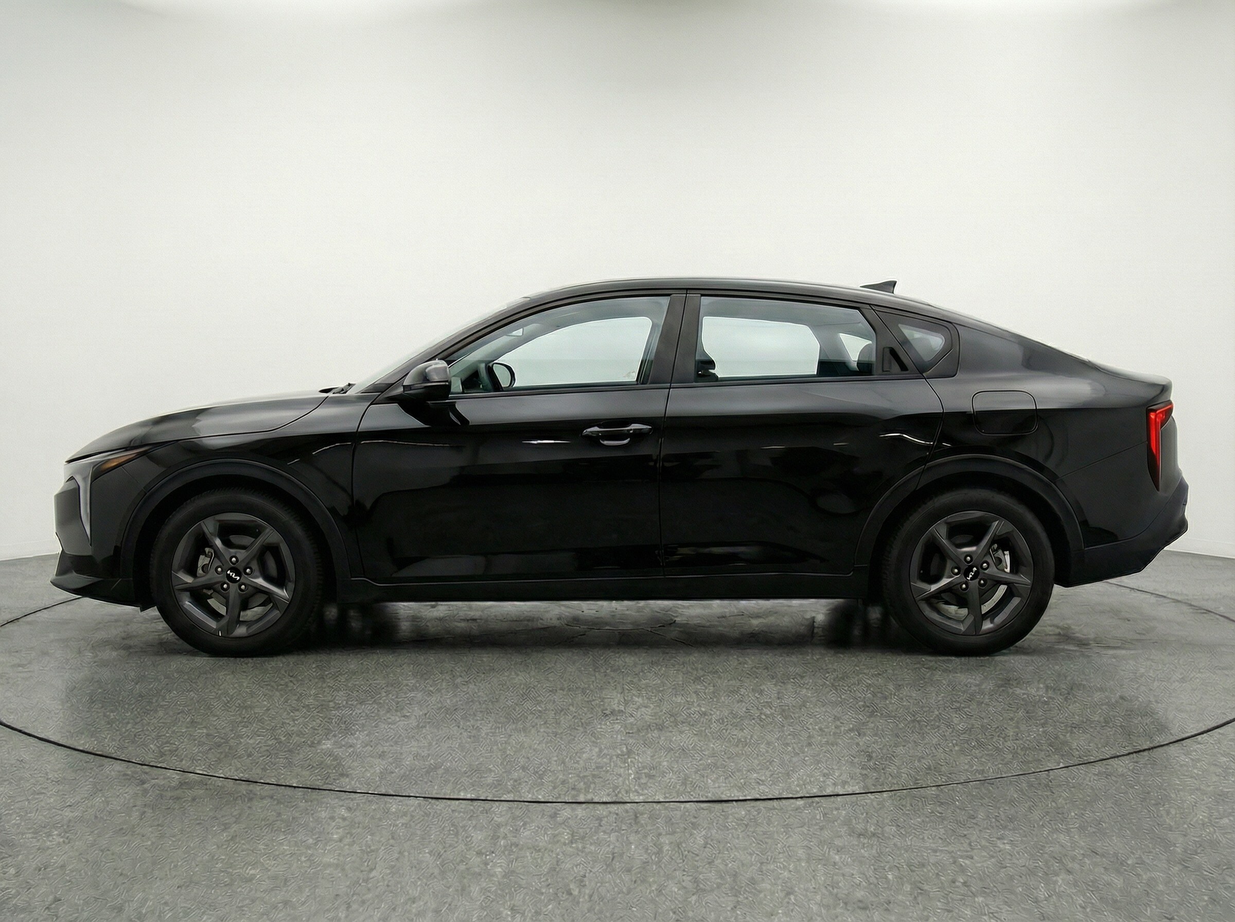 Thumbnail: 2025 Kia K4 - 4