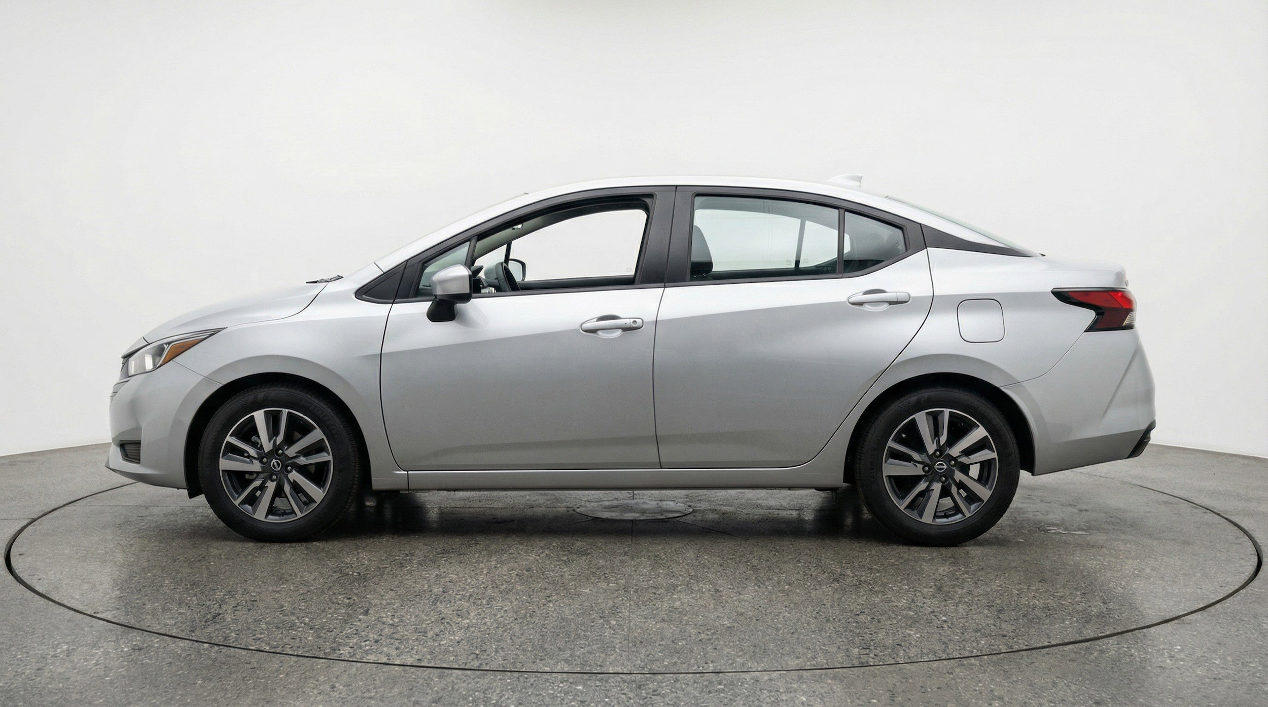 Thumbnail: 2025 Nissan Versa - 5