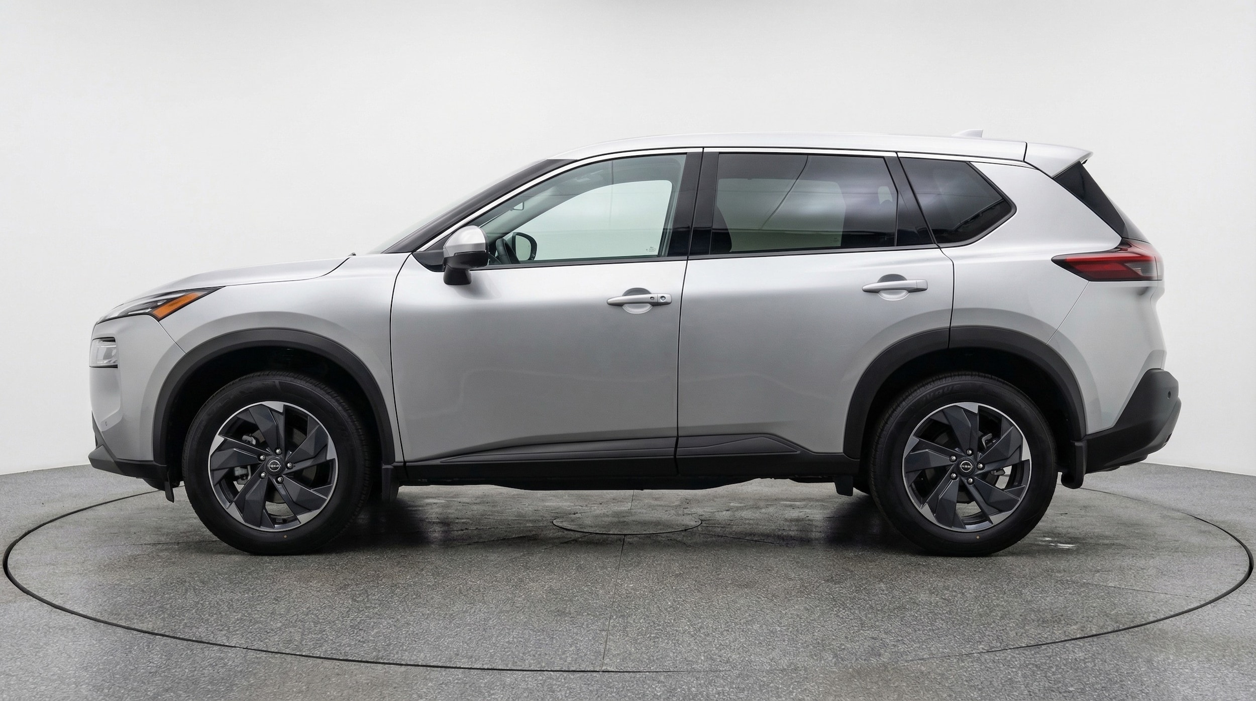 Thumbnail: 2025 Nissan Rogue - 4