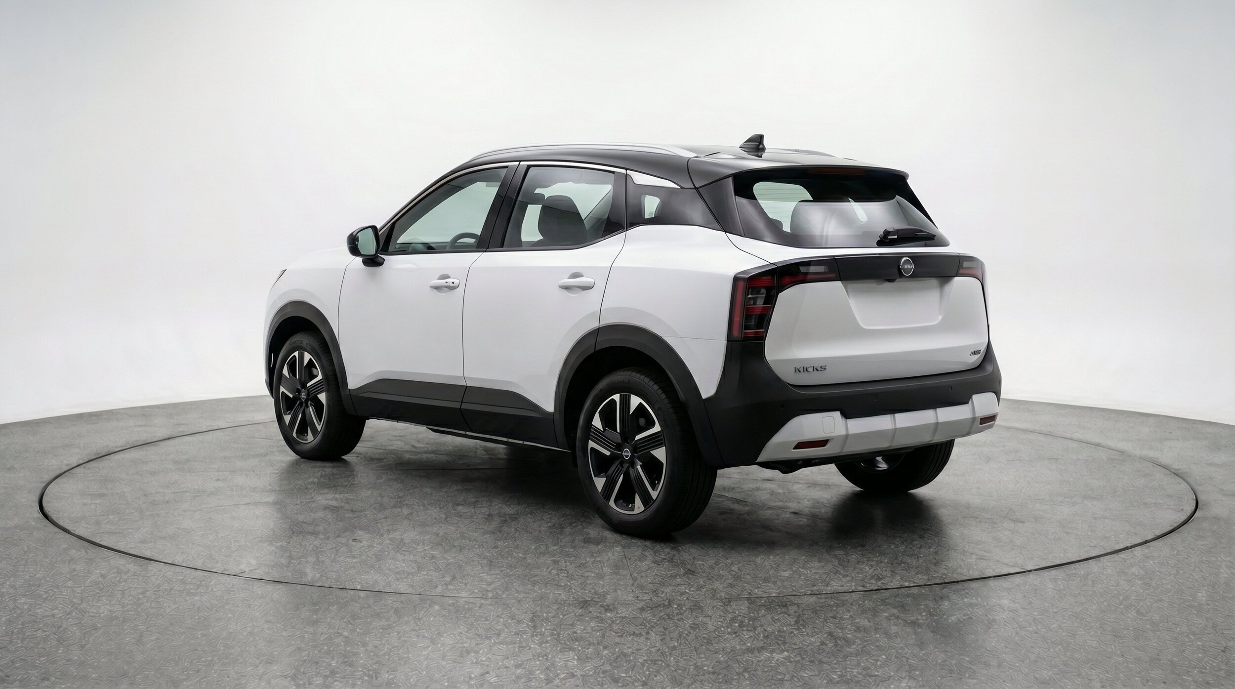 Thumbnail: 2026 Nissan Kicks - 6