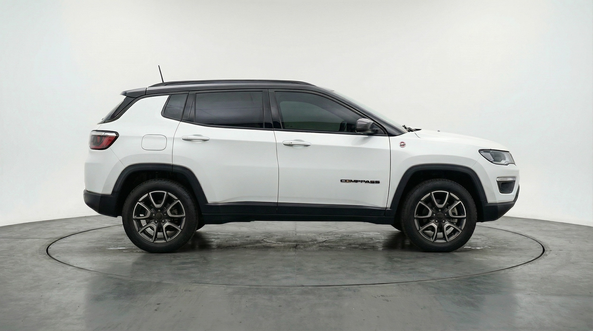 Thumbnail: 2025 Jeep Compass - 8