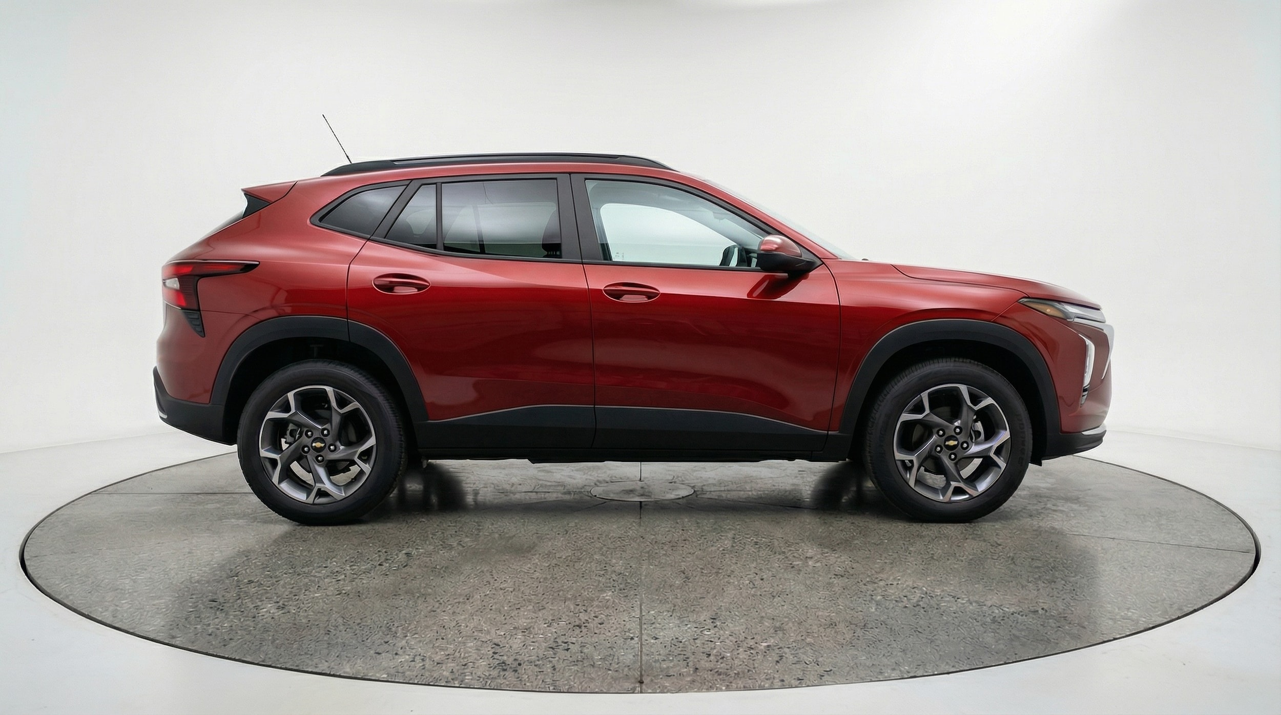 Thumbnail: 2025 Chevrolet Trax - 8