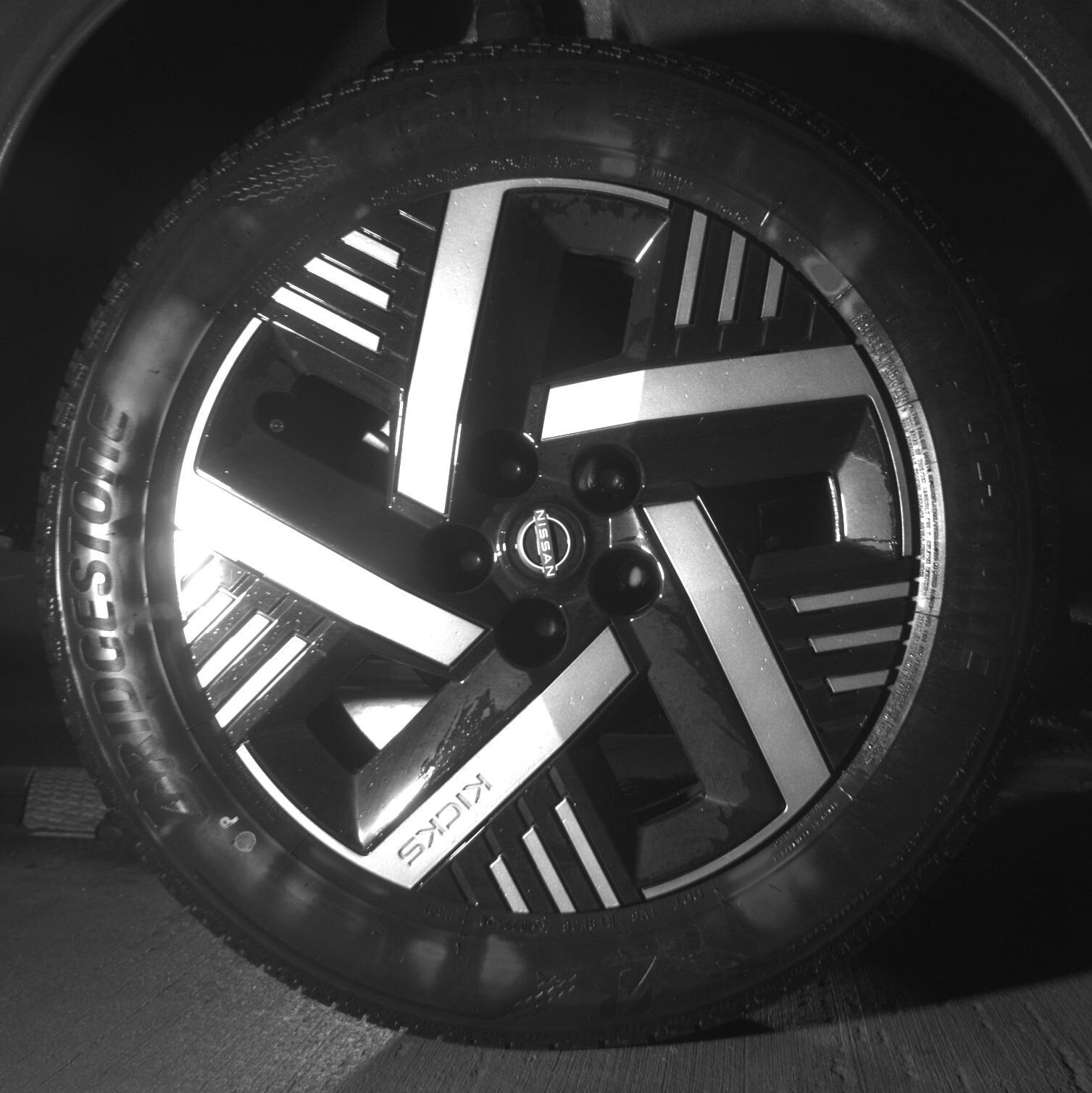 Thumbnail: 2025 Nissan Kicks - 12