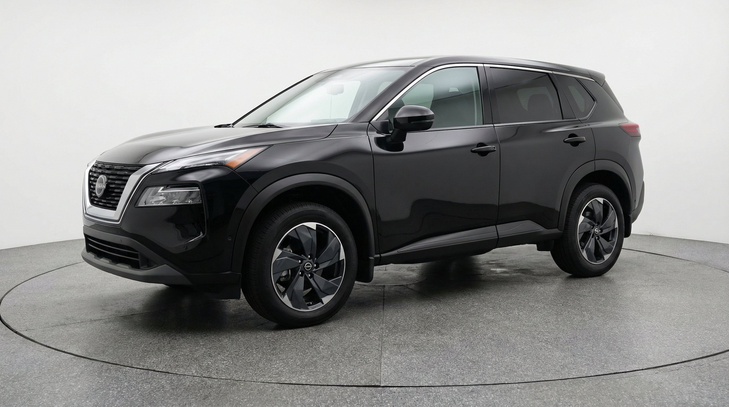 Thumbnail: 2025 Nissan Rogue - 3