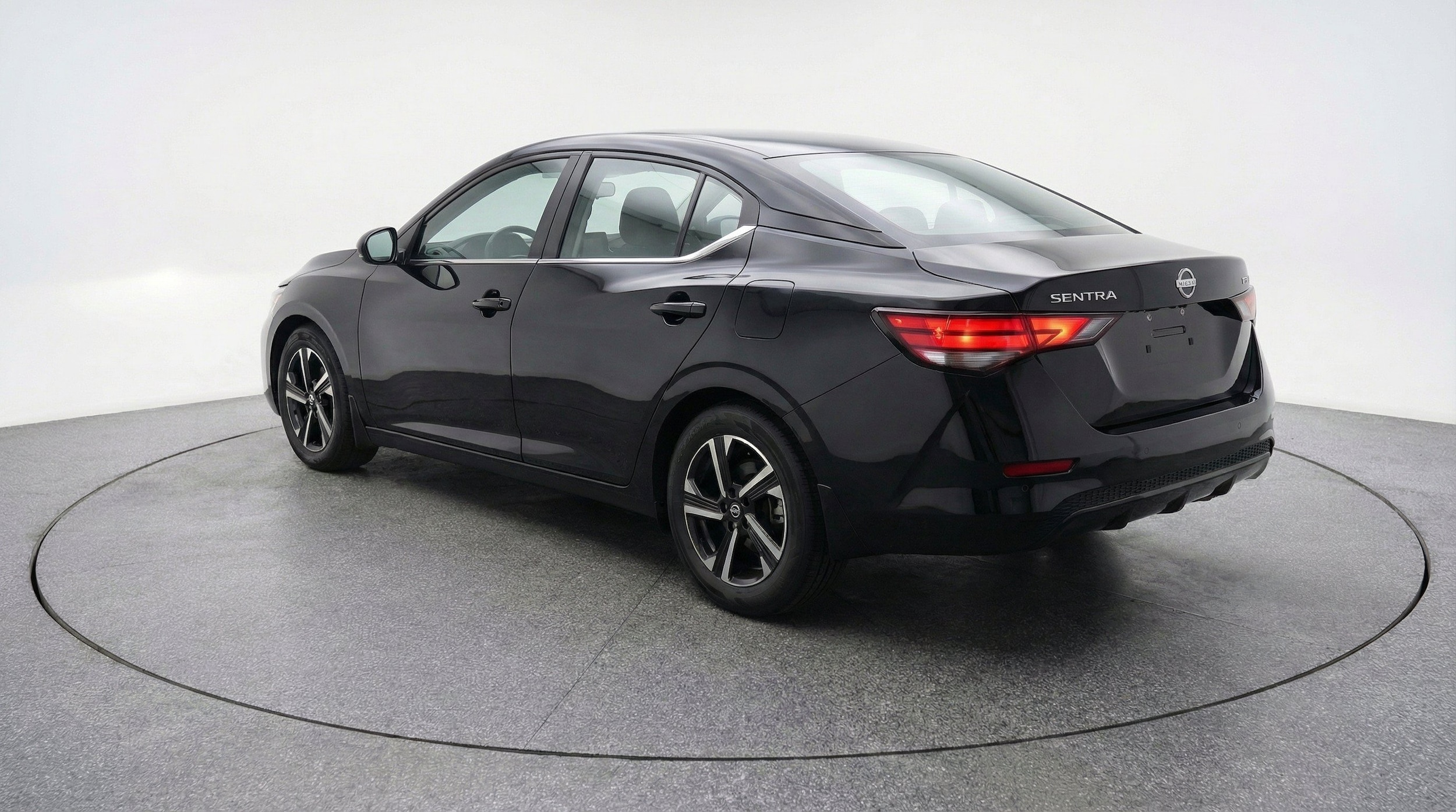 Thumbnail: 2025 Nissan Sentra - 6
