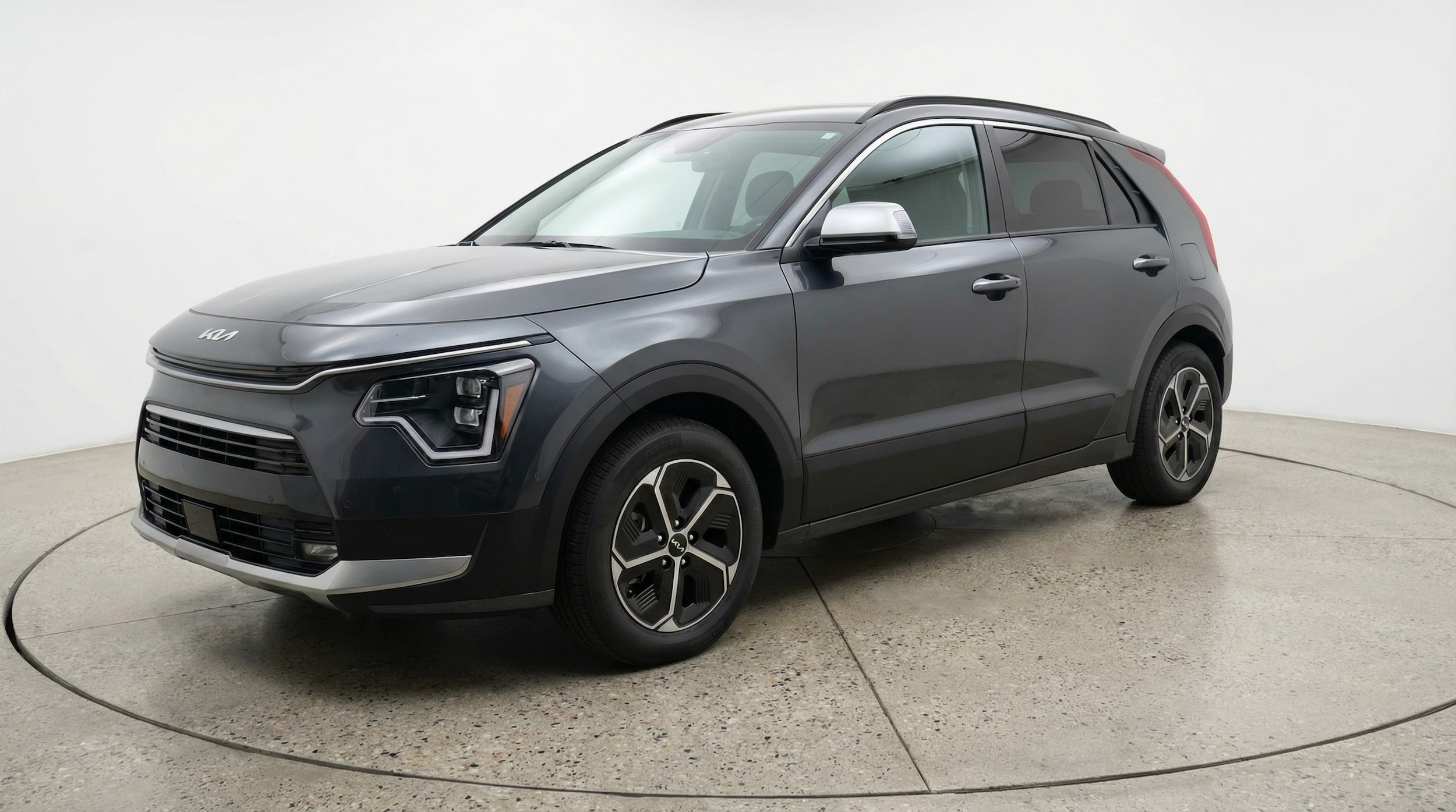Thumbnail: 2026 Kia Niro - 3