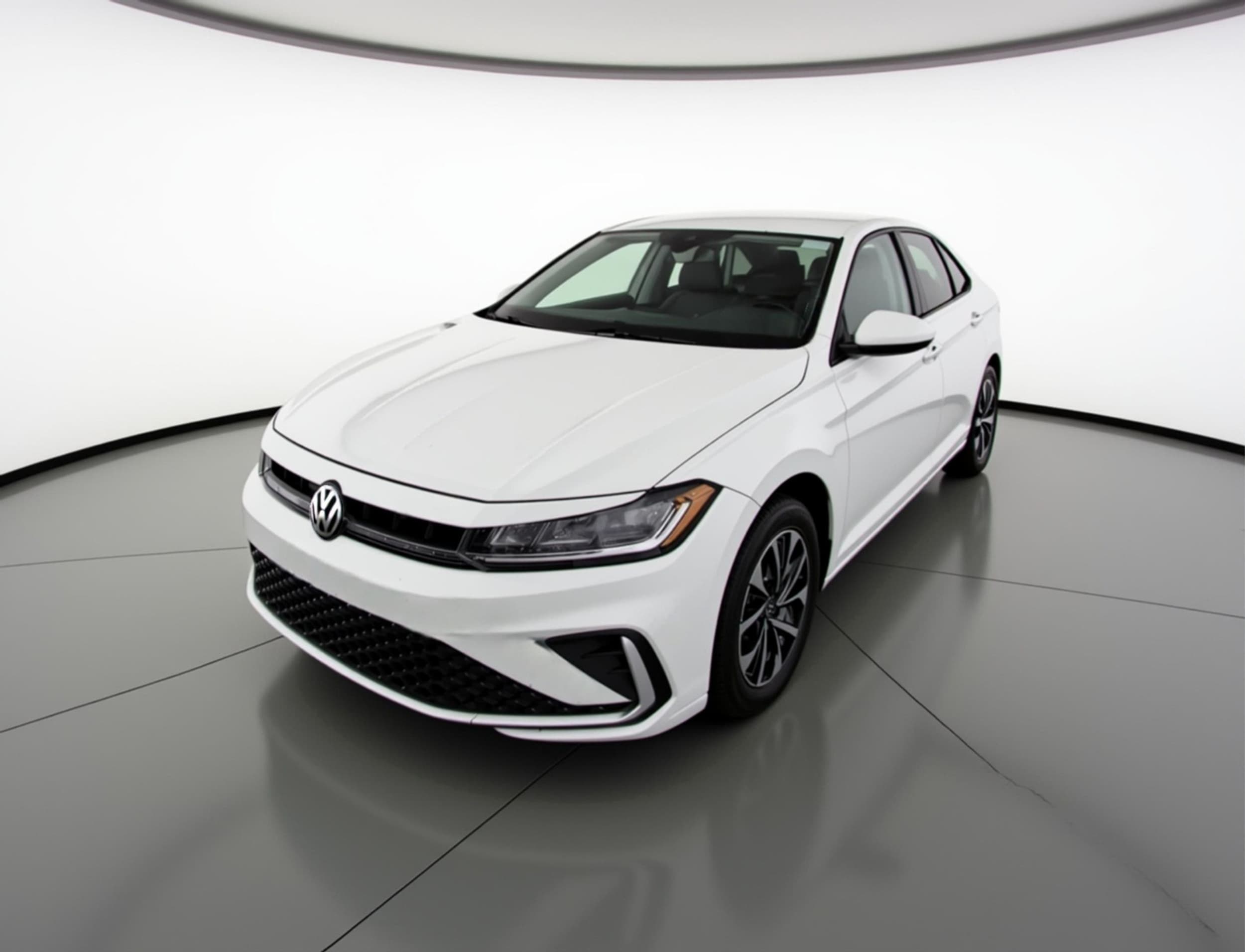 Thumbnail: 2025 Volkswagen Jetta - 3