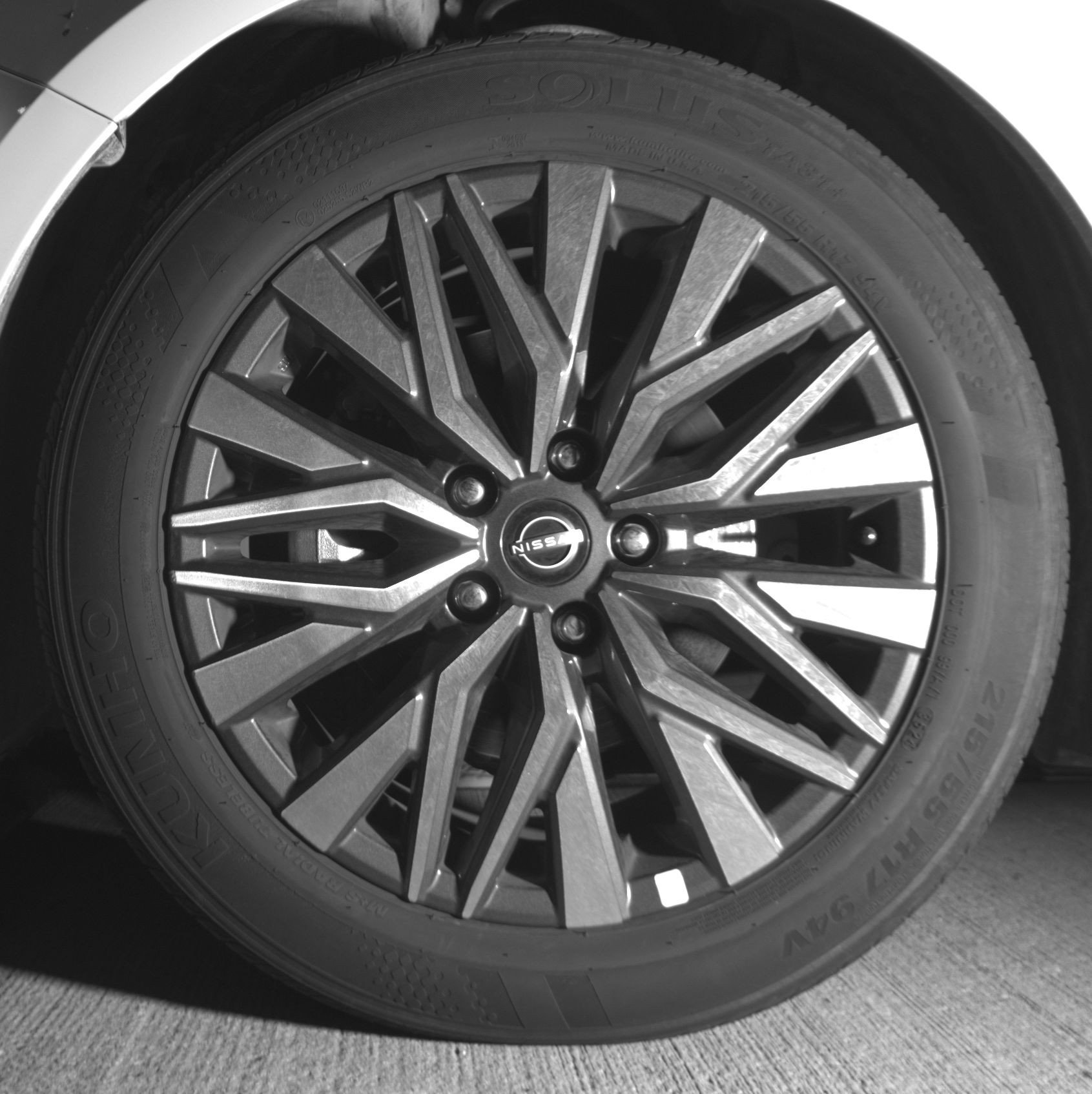 Thumbnail: 2025 Nissan Altima - 12