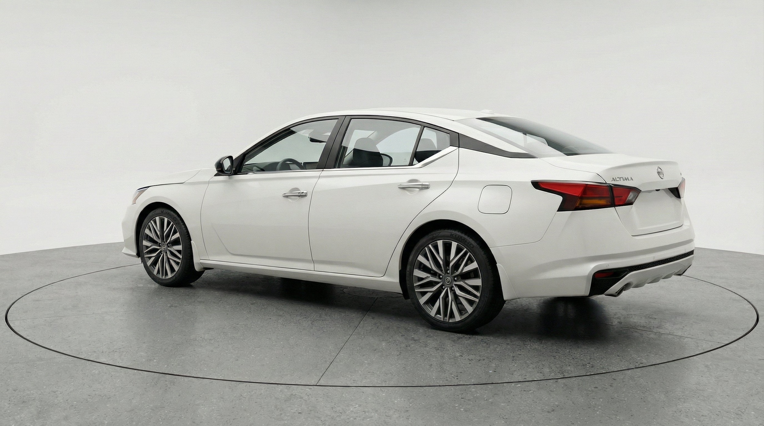Thumbnail: 2025 Nissan Altima - 6