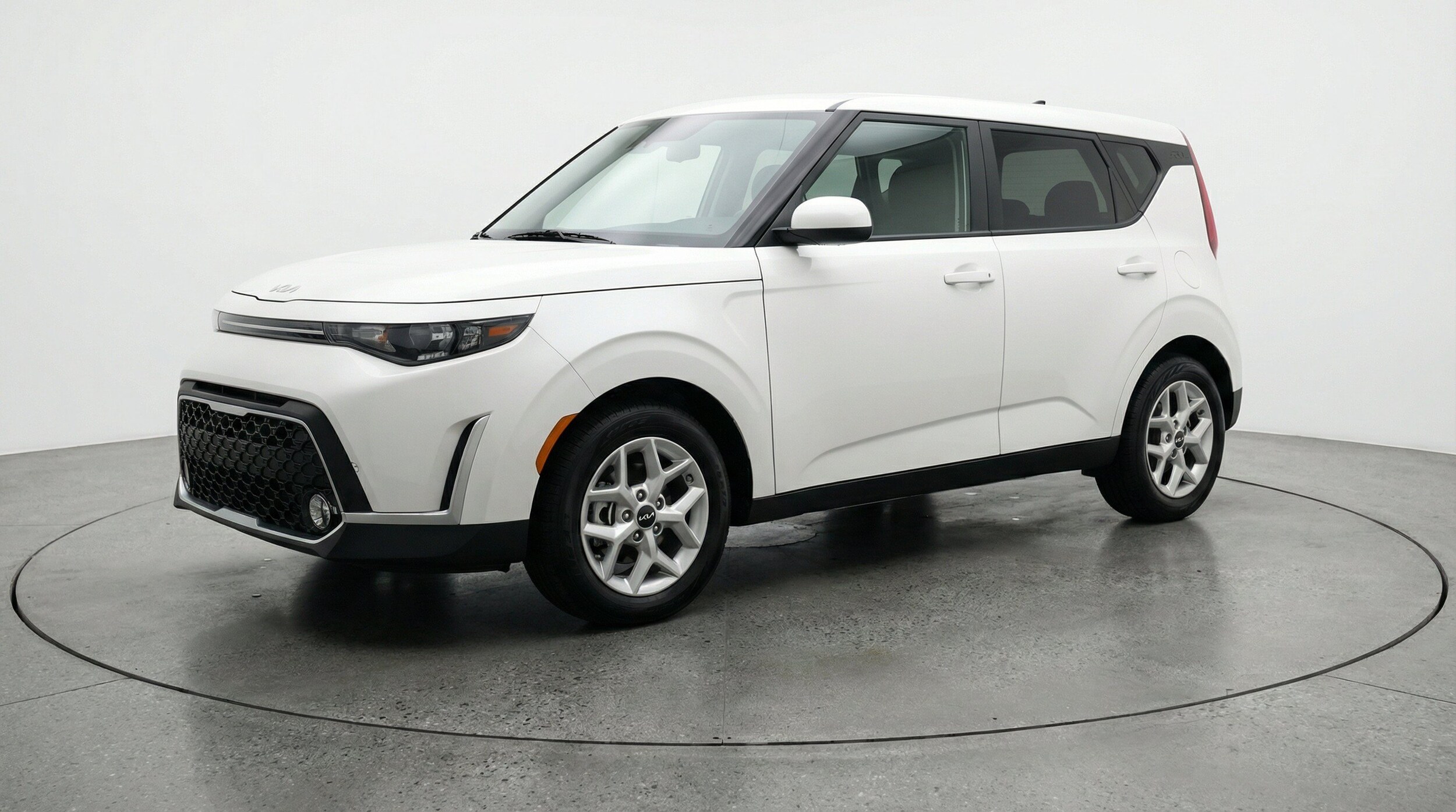 Thumbnail: 2025 Kia Soul - 3